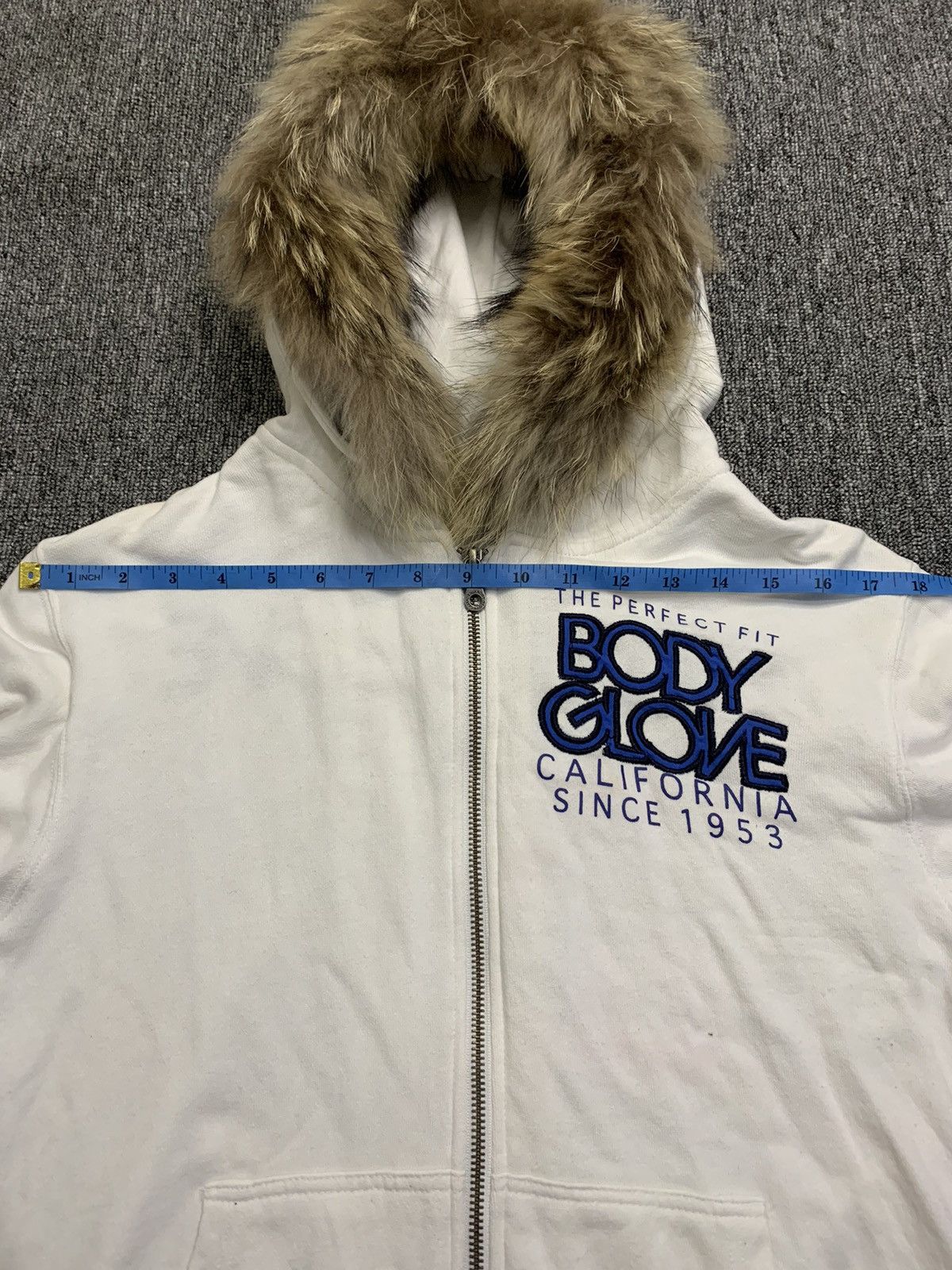 Japanese Brand Vintage Gothic Body Glove White Poem Zip Faux Fur Hoodie Size US S / EU 44-46 / 1 - 10 Thumbnail