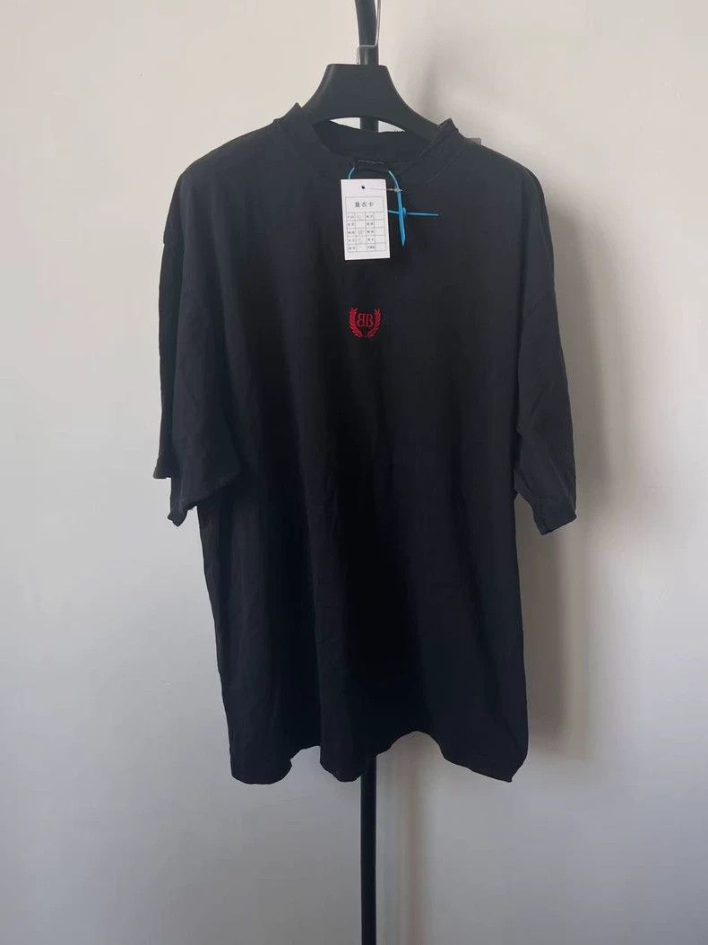 Balenciaga Balenciaga Faded Ribbed Short Sleeve T-Shirt Regular Fit M Size US XL / EU 56 / 4 - 1 Thumbnail
