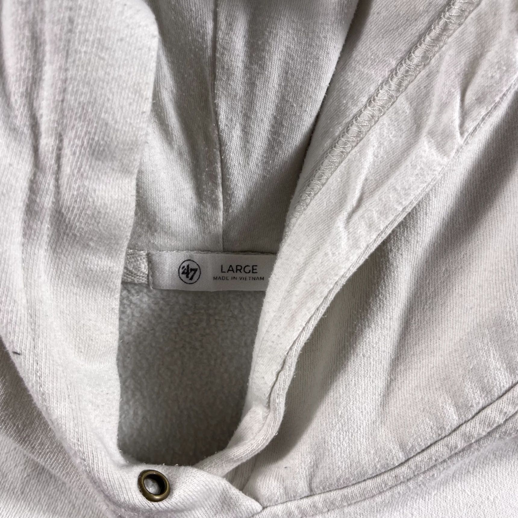 Vintage Atlanta Falcons Hoodie Women's Large White Cropped Boxy Pullover Sweatshirt '47 Size L / US 10 / IT 46 - 4 Thumbnail