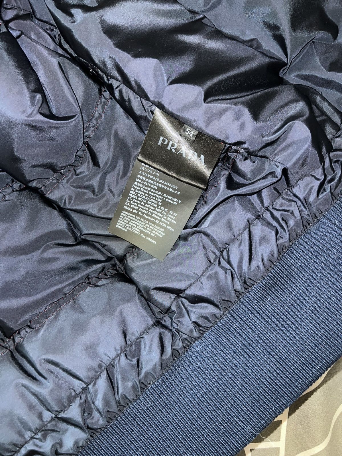 Prada Prada red pocket down puffer Size US L / EU 52-54 / 3 - 12 Thumbnail