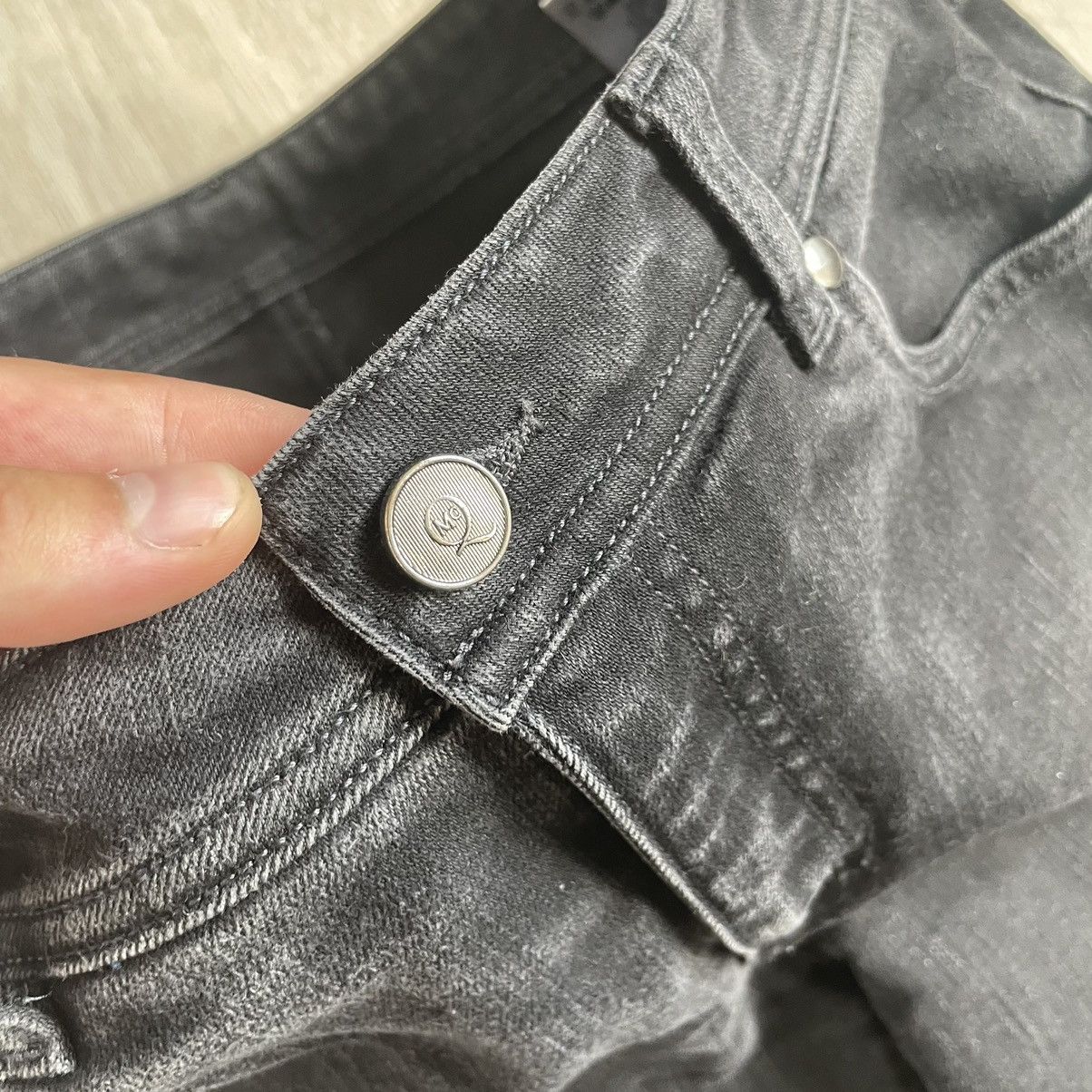 Alexander McQueen × Vintage Alexander McQueen Big Logo Jeans Size US 30 / EU 46 - 6 Thumbnail