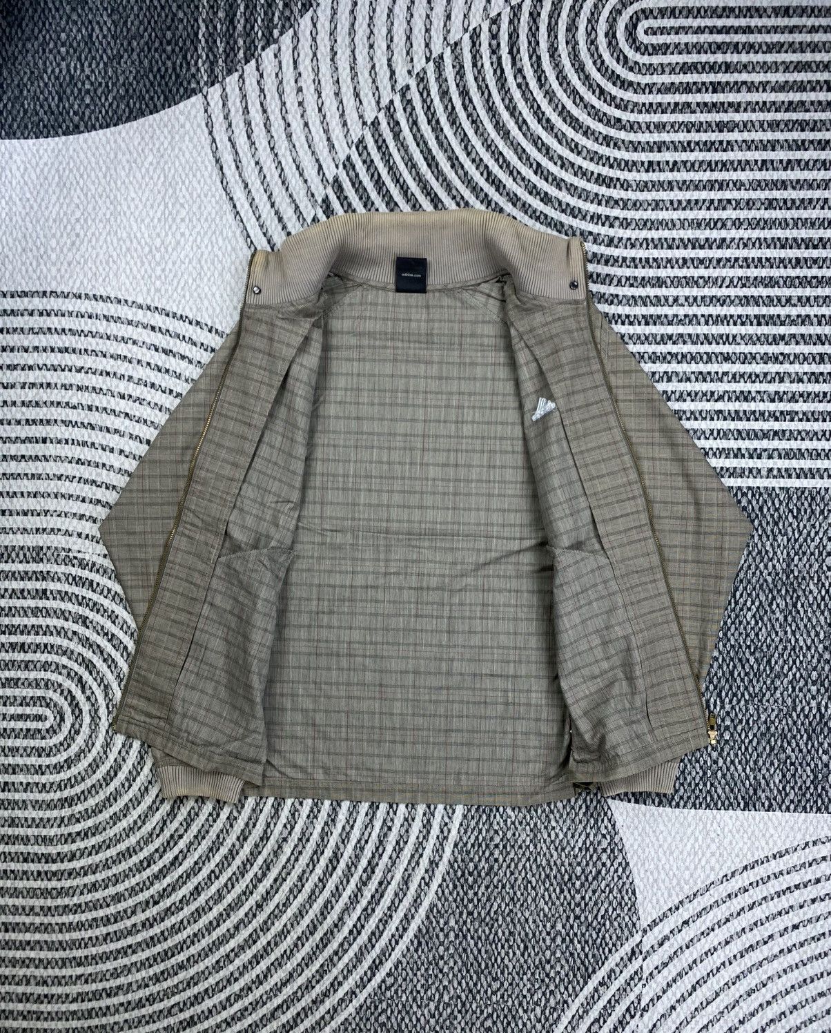 Adidas Adidas Climaproof Beige Plaid Zipper Jacket Size US M / EU 48-50 / 2 - 6 Thumbnail