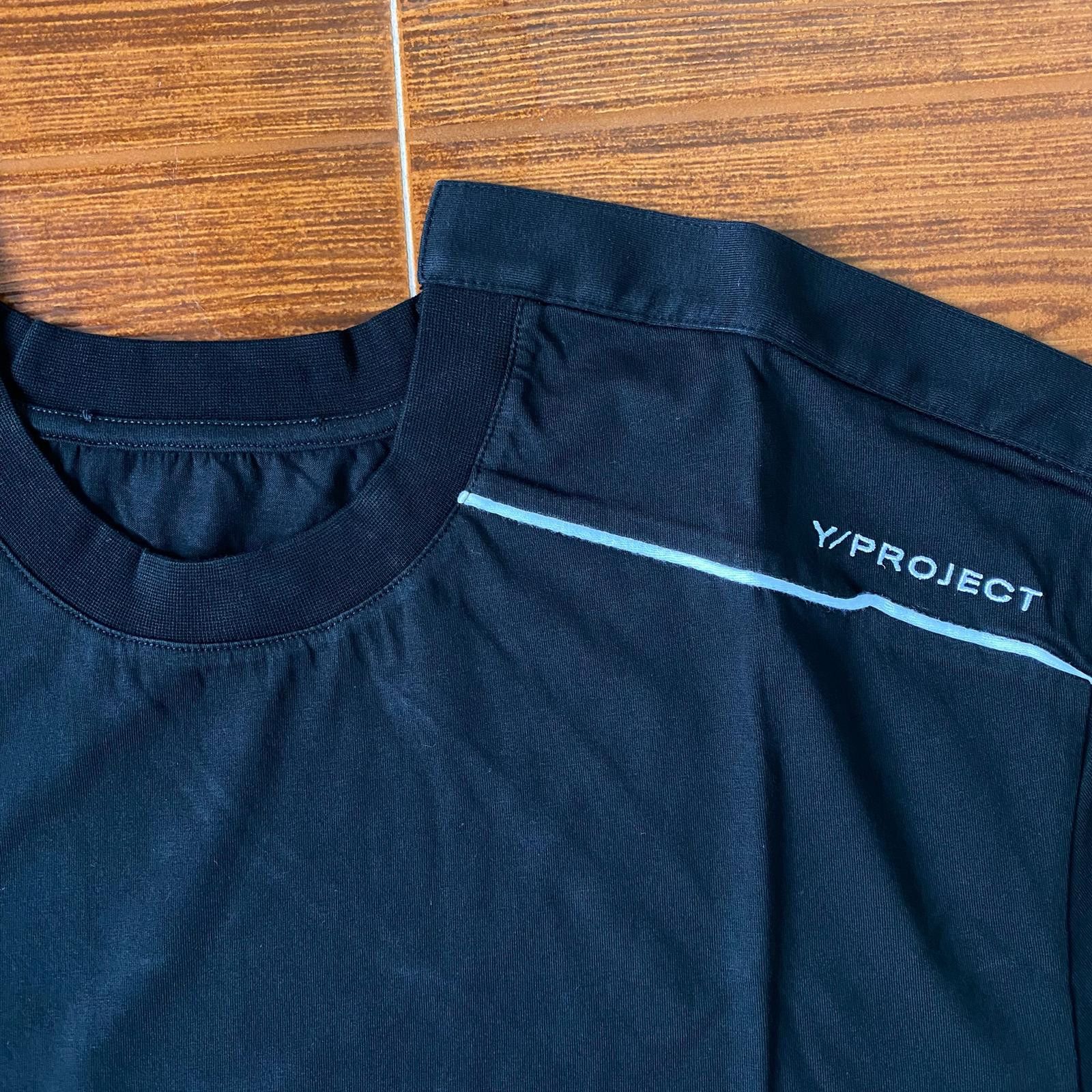 Y/Project Black Embroidered Logo Snap Button Detail Oversized T-Shirt Size US L / EU 52-54 / 3 - 4 Thumbnail