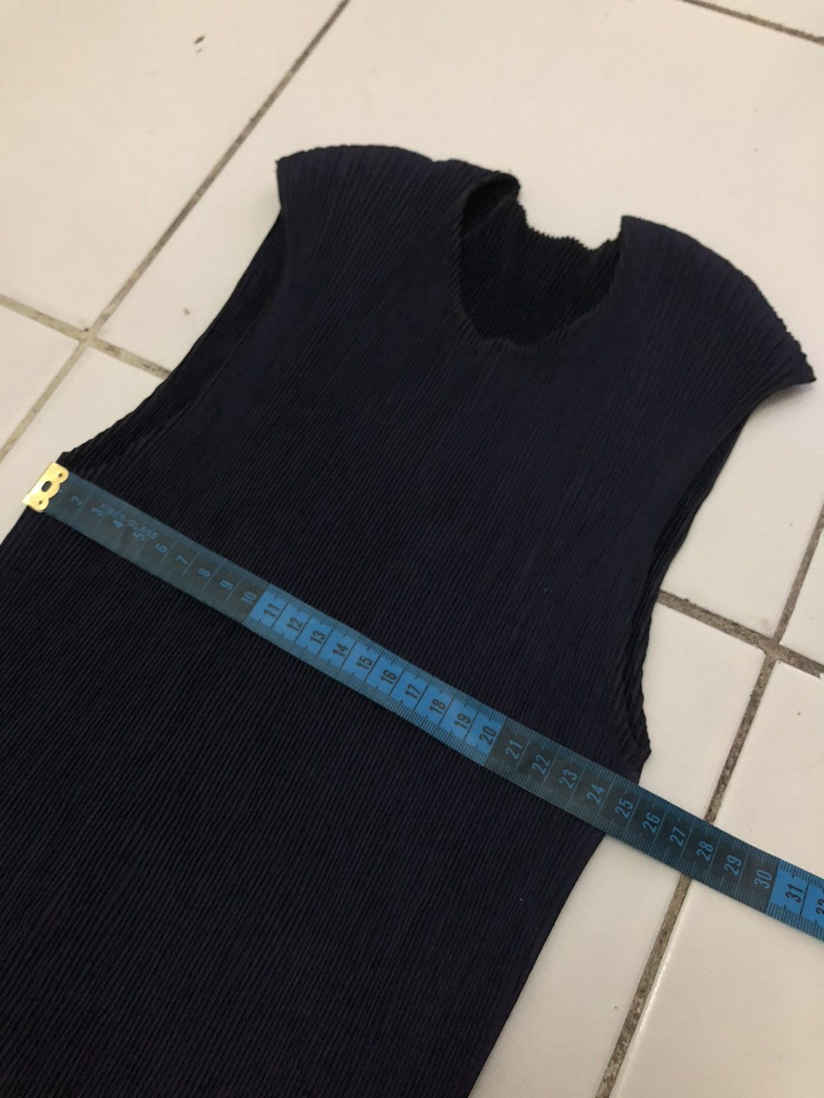 Issey Miyake Issey Miyake Fete Women Tanktop Size S / US 4 / IT 40 - 9 Thumbnail