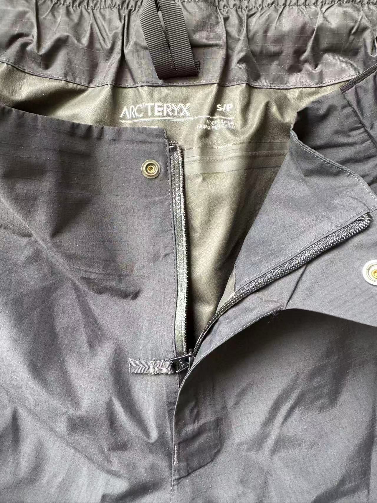 Arc'teryx Arc'teryx Zeta SL Pants Very good condition Size S Size US 30 / EU 46 - 11 Thumbnail