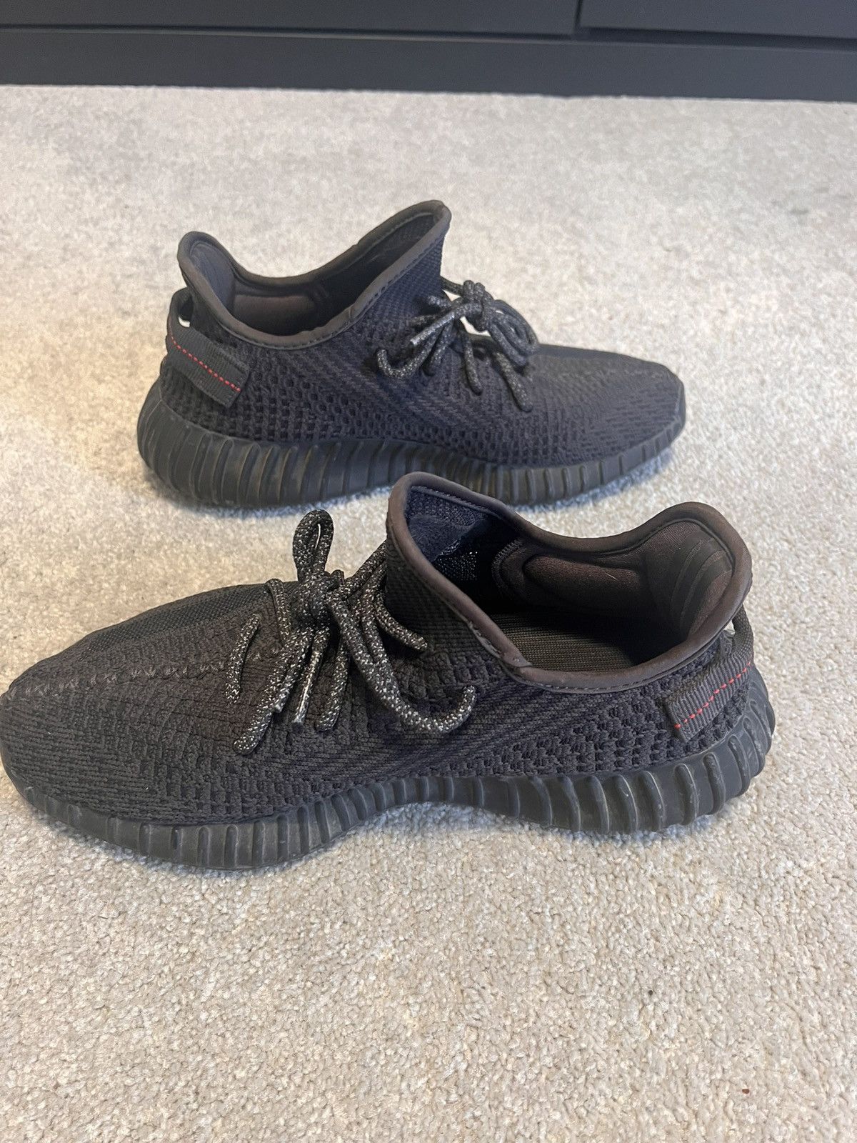 Yeezy Adidas Yeezy Boost 350 V2 ‘Black’ (Non-Reflective, 2019) Size US 8.5 / EU 41-42 - 4 Thumbnail
