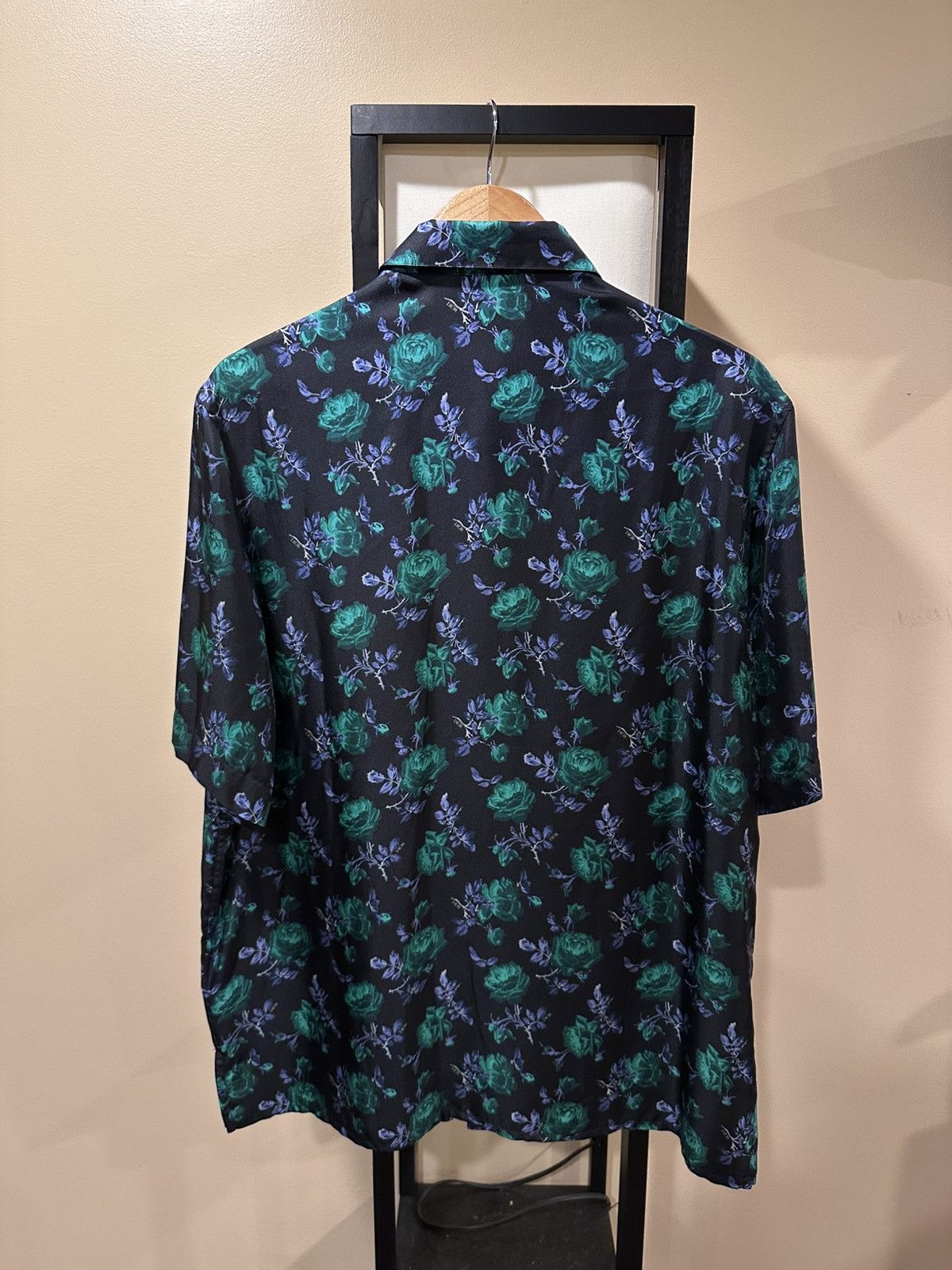 Dior Dior x Kim Jones Green Rose Print Silk Button Up Shirt Size US M / EU 48-50 / 2 - 2 Thumbnail