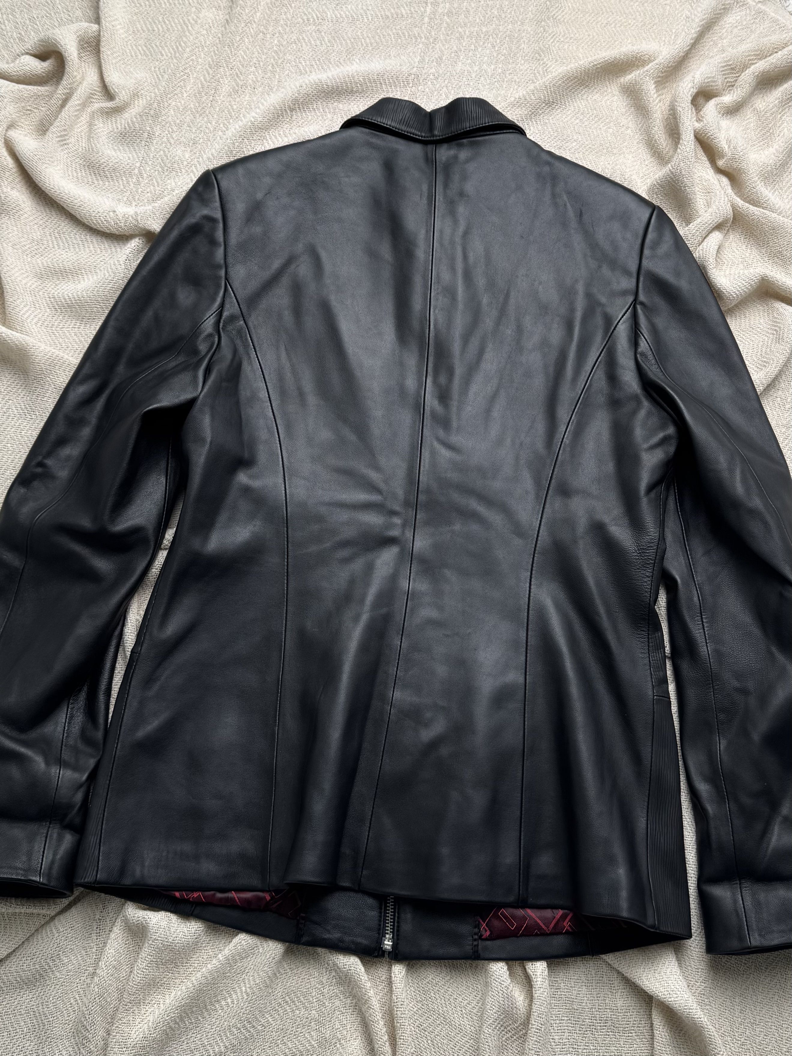 Vintage Vintage Genuine Leather Jacket Zip Belted Moto Biker Coat Size M / US 6-8 / IT 42-44 - 6 Thumbnail