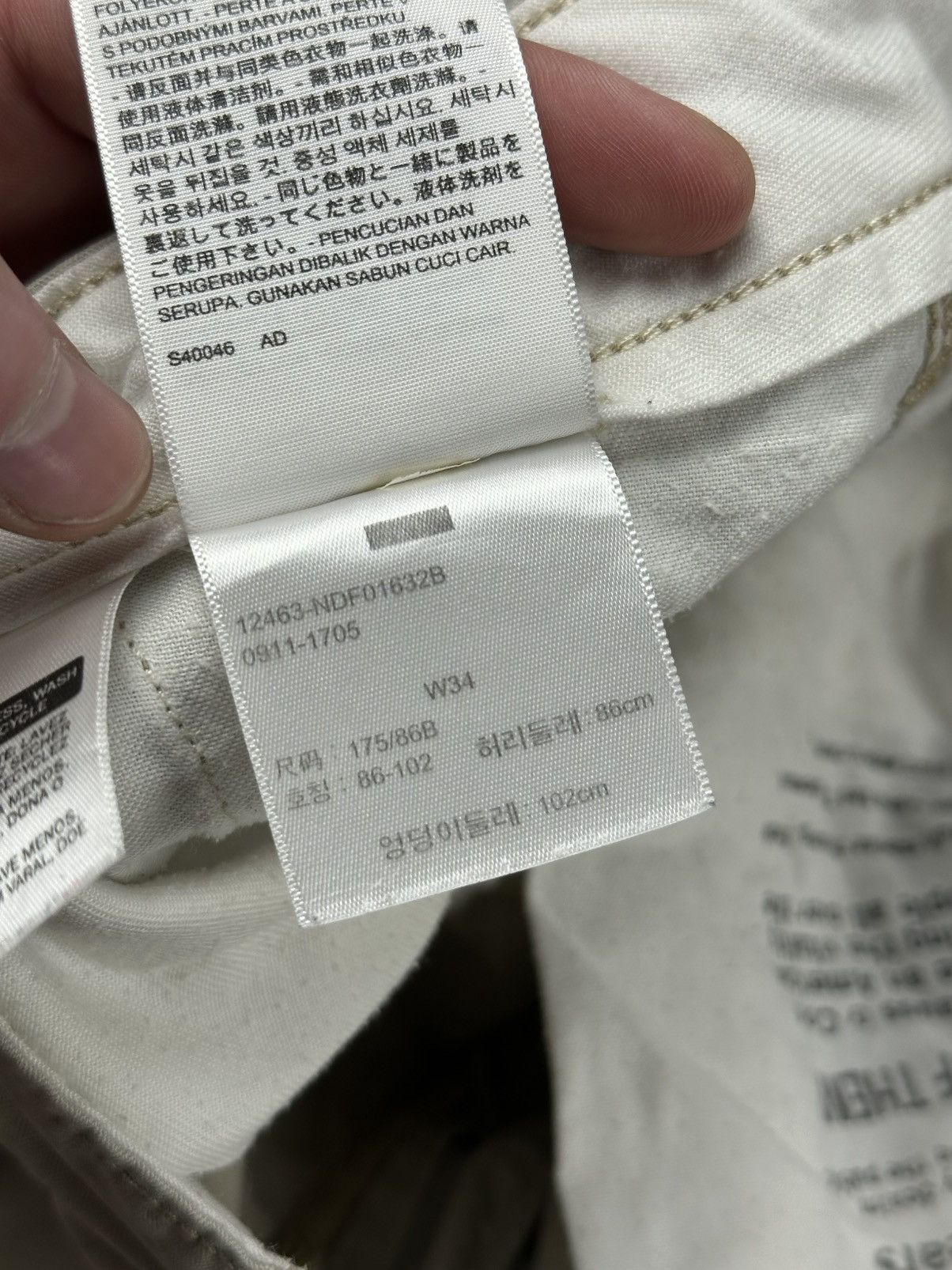 Levi's Vintage Levis Cargo Short Y2K Baggy Streetwear White Label Size US 34 / EU 50 - 13 Thumbnail