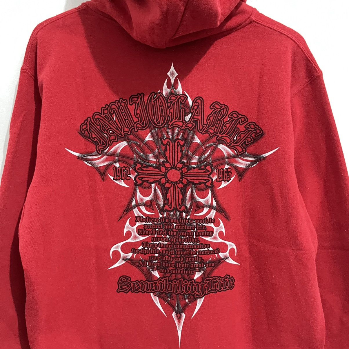 Japanese Brand Bayleaf Tribal Gothic Cross Hoodie - Red Graphic Pullover Size US M / EU 48-50 / 2 - 9 Thumbnail