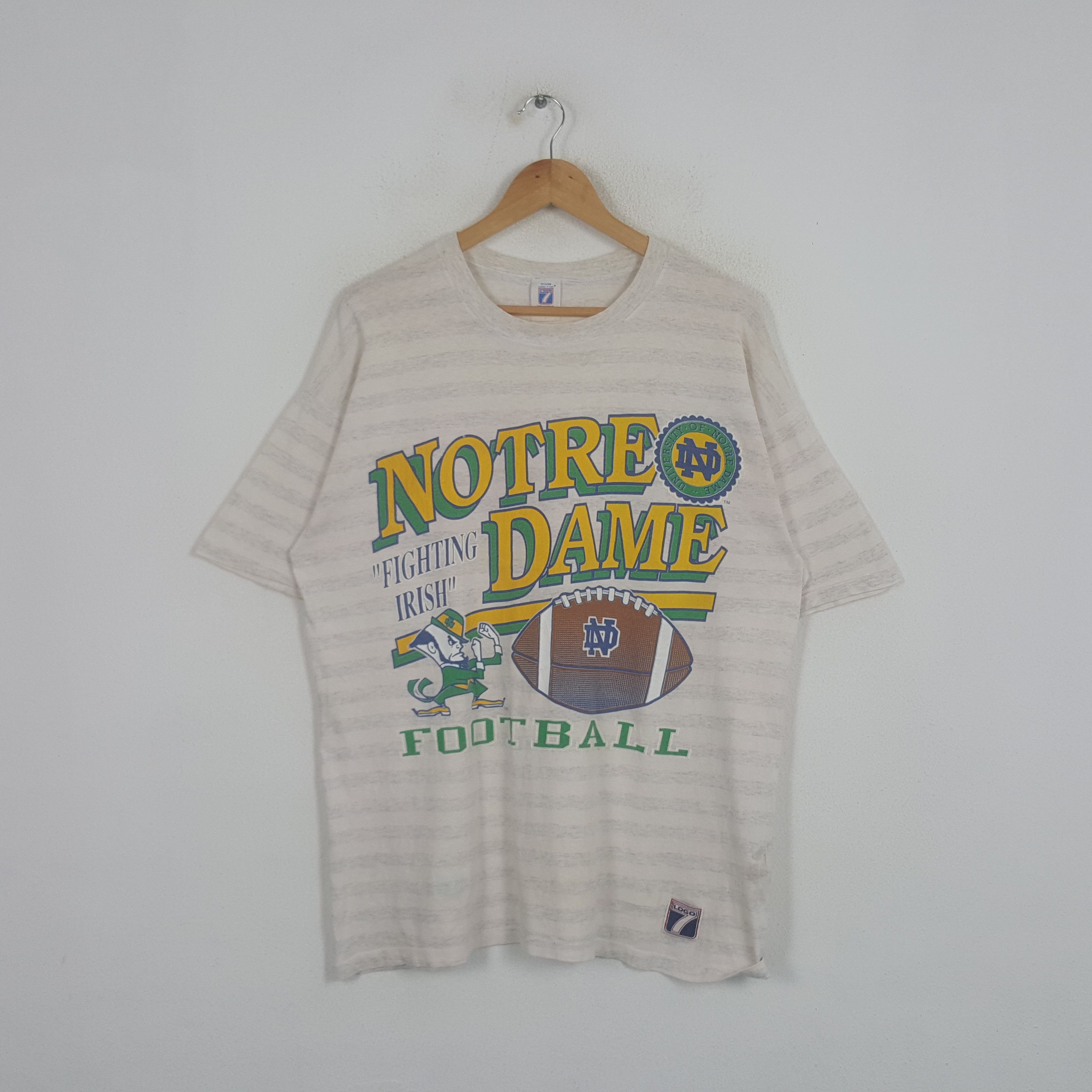 Vintage 90's Notre Dame University Football Team NFL Tshirt