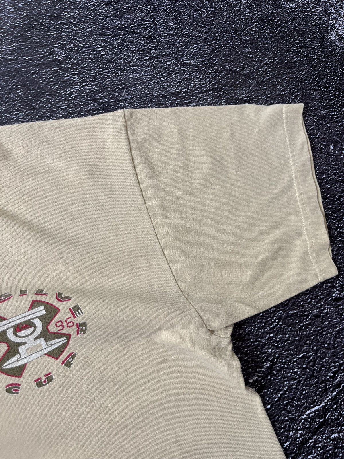 Quiksilver Vintage 1996 QUICKSILVER CUP Boardriding Surfing Size US S / EU 44-46 / 1 - 4 Thumbnail