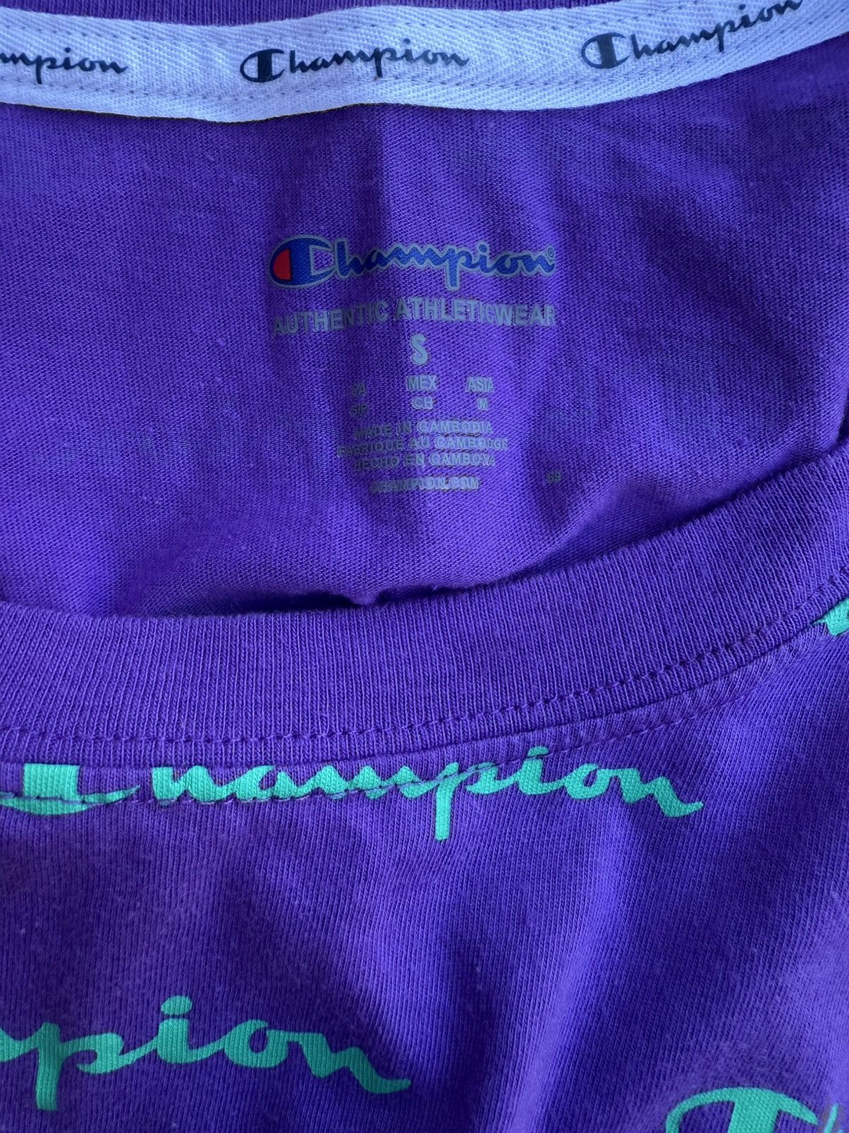 Champion Champion Athleticwear Cropped All Over Print T Shirt Purple Size S / US 4 / IT 40 - 6 Thumbnail
