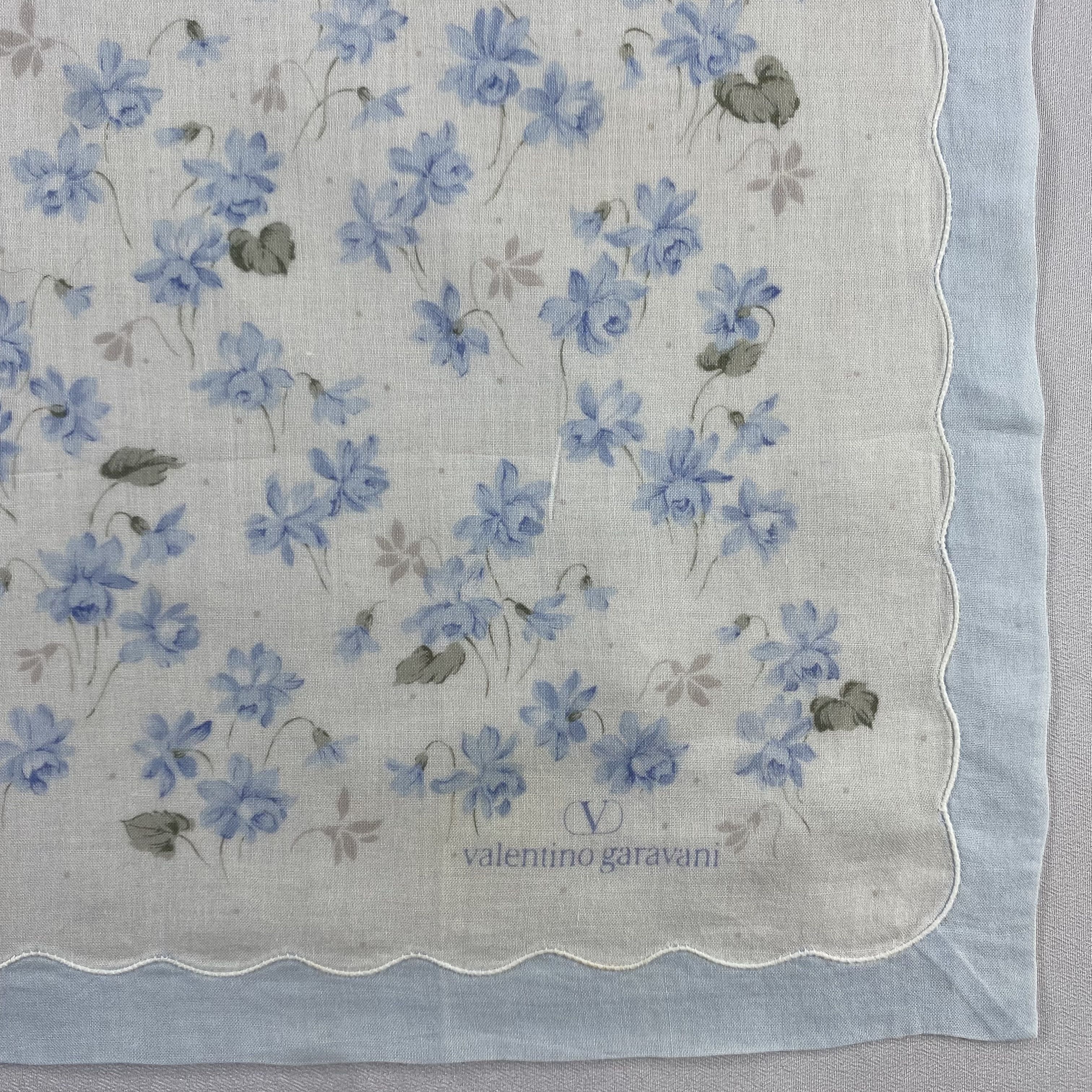 Valentino × Vintage Valentino Garavani Handkerchief / Neckerchief-P1012 Size ONE SIZE - 3 Thumbnail