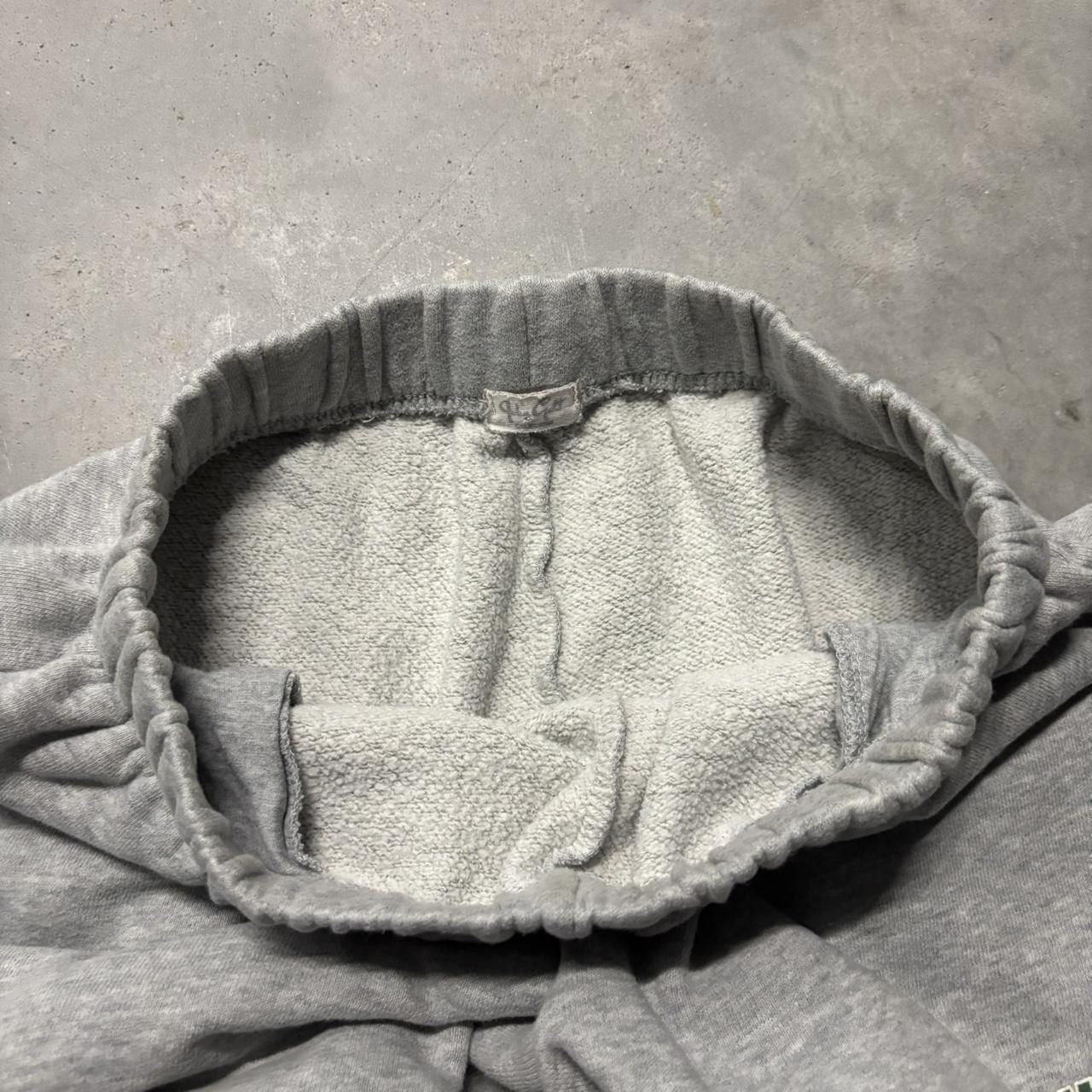 Japanese Brand × Vintage Crazy Vintage Y2K/2000s Light Grey Streetwear Essential Sweatpants! Size US 30 / EU 46 - 6 Thumbnail