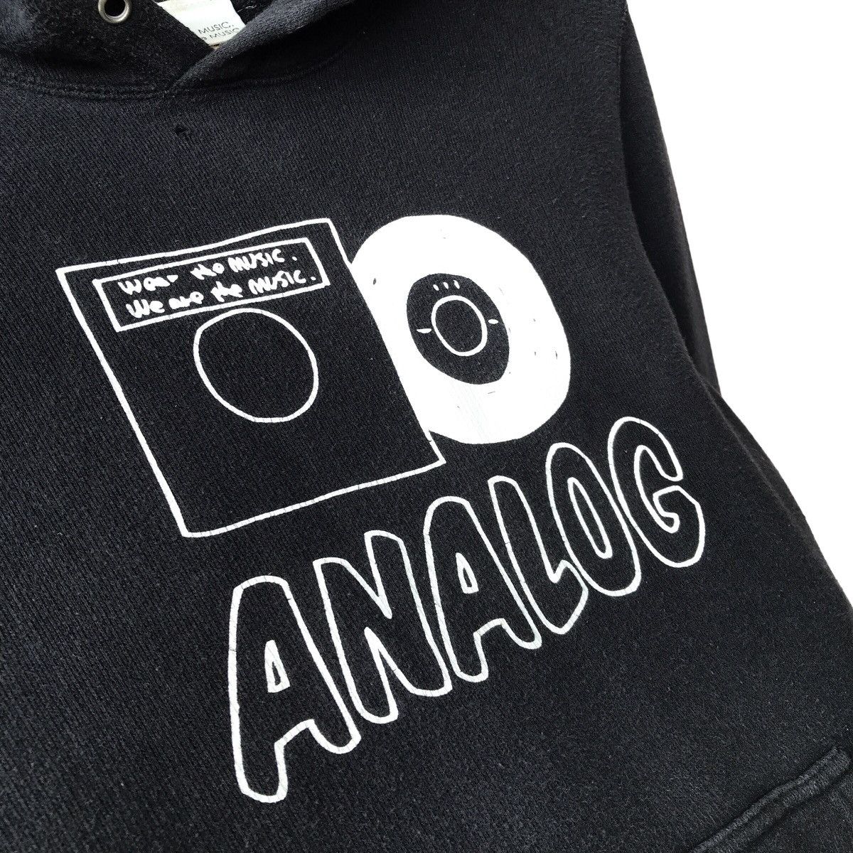 Japanese Brand Tower Records Japan No Music No Life Analog Hoodie Size US S / EU 44-46 / 1 - 5 Thumbnail