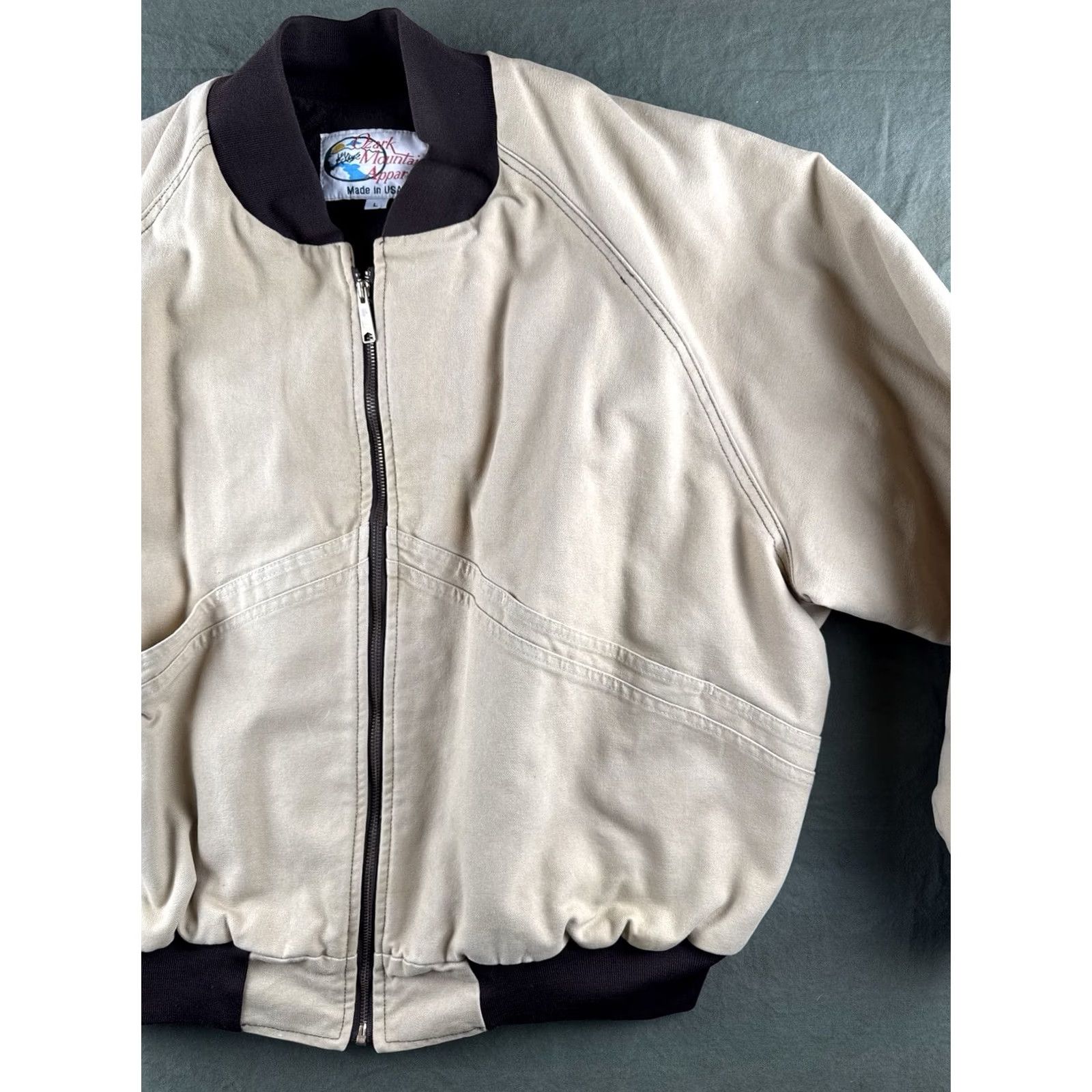 Vintage VINTAGE Ozark Mountain Hand-Painted Deer Canvas Bomber Jacket Signed Wildlife Art USA L Mens 90s Nature Workwear Beige Brown Size US L / EU 52-54 / 3 - 4 Thumbnail