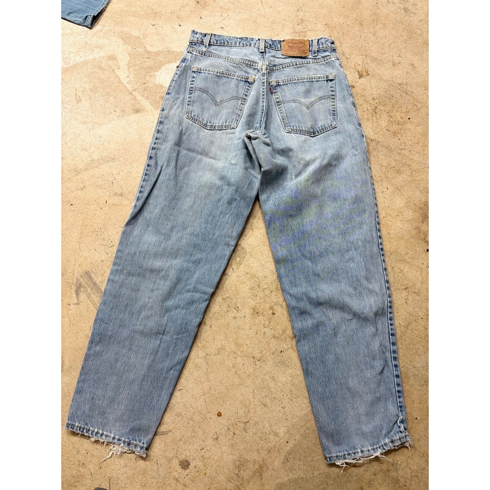 Levi's VTG Levi’s 570 Baggy Fit Jeans 34x34 Light Wash Y2K Size US 34 / EU 50 - 14 Thumbnail