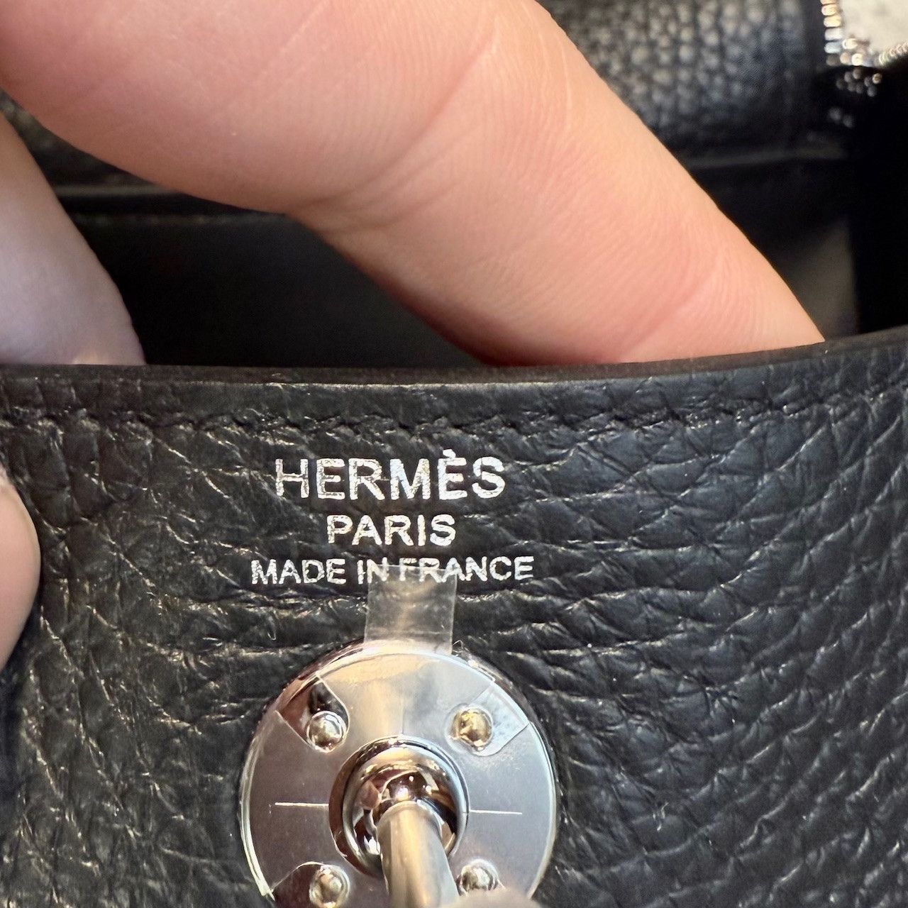 Hermes Hermès 2024 Black Taurillon Mini Lindy 20 Bag Size ONE SIZE - 17 Thumbnail