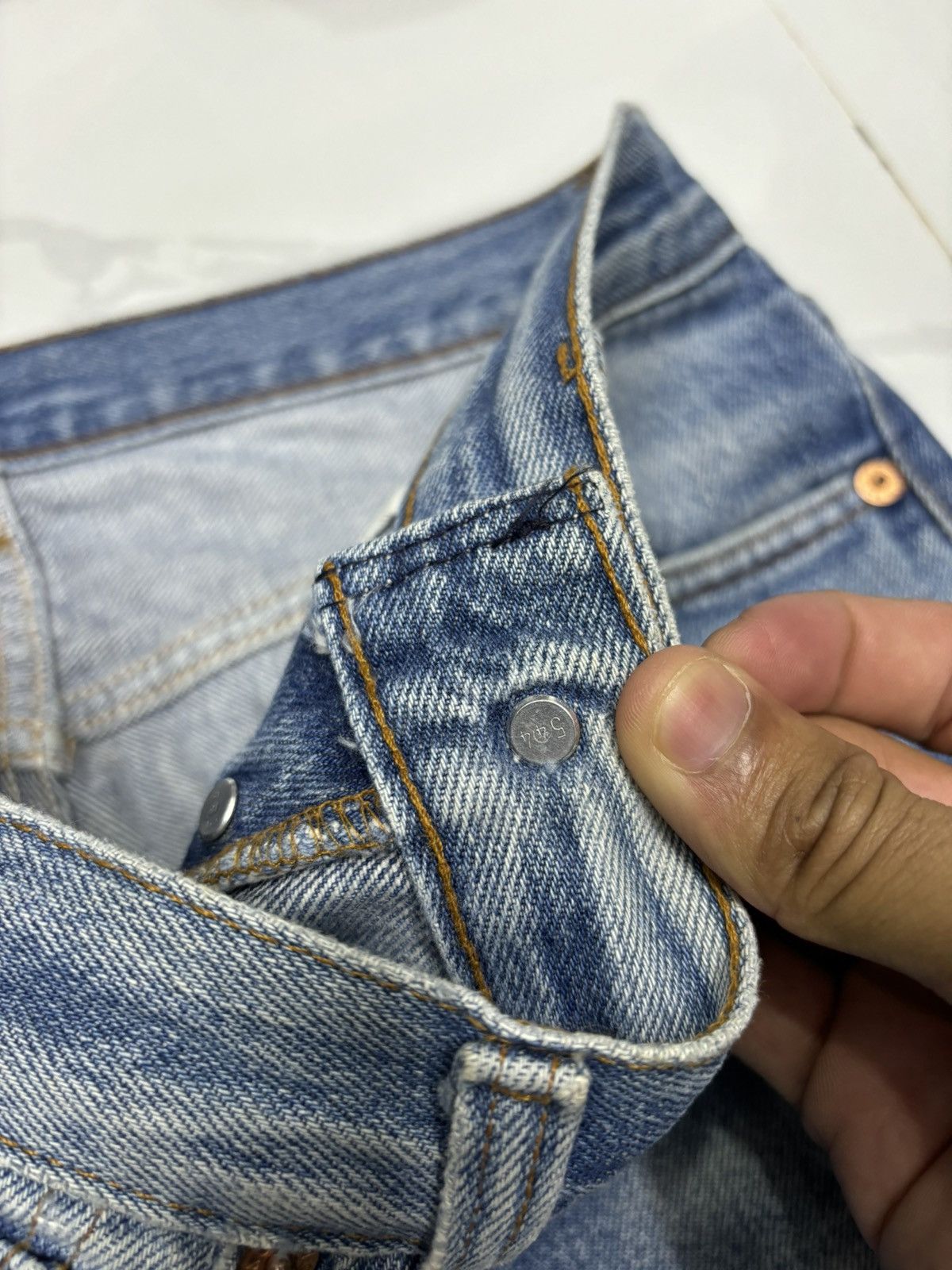 Levi's Vintage Levis 501 Distressed Denim Nice Faded 524 Size US 29 - 10 Thumbnail