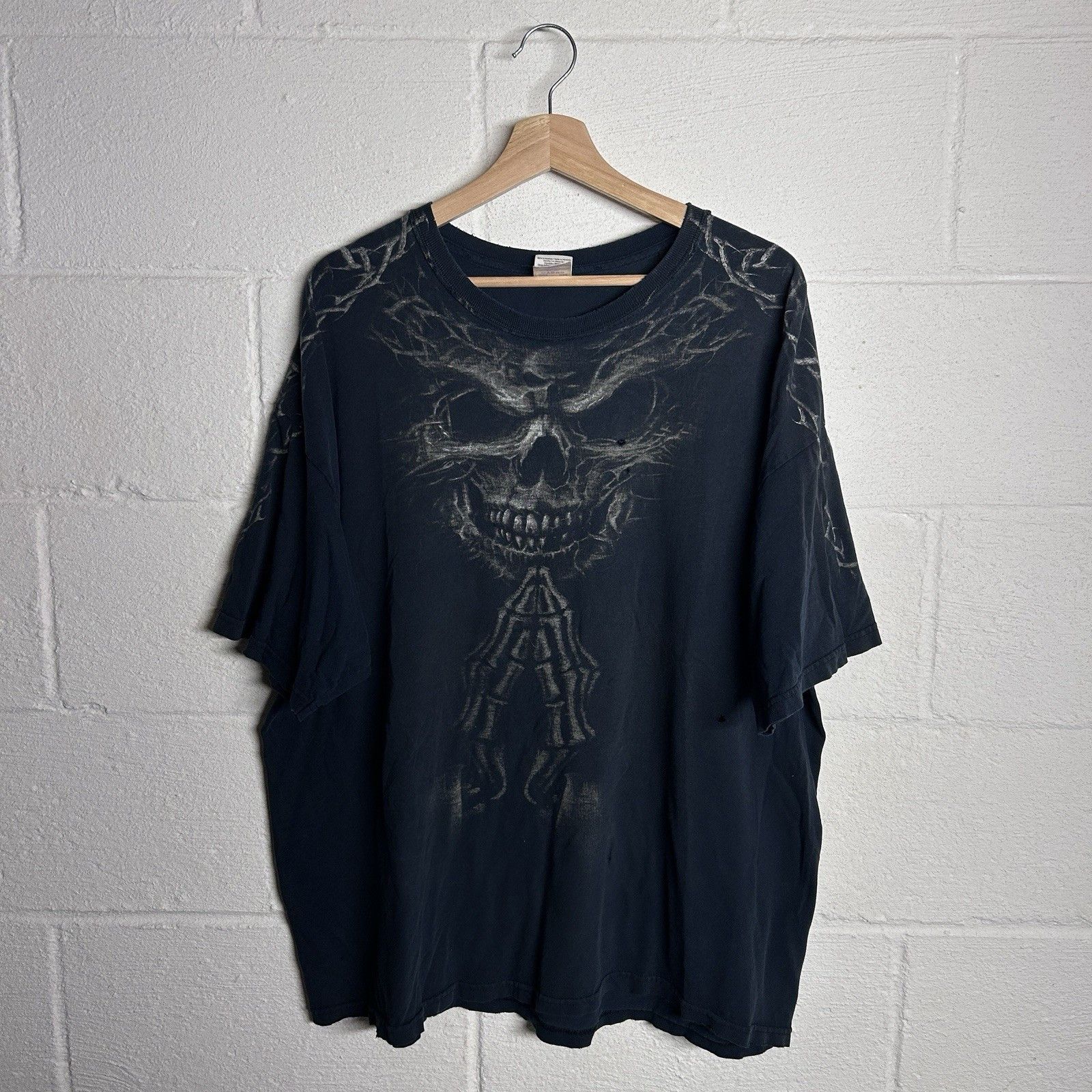 Gildan Vintage Y2K Skull Grunge Skater T-Shirt Size 2XL Gildan Size US XXL / EU 58 / 5 - 1 Thumbnail