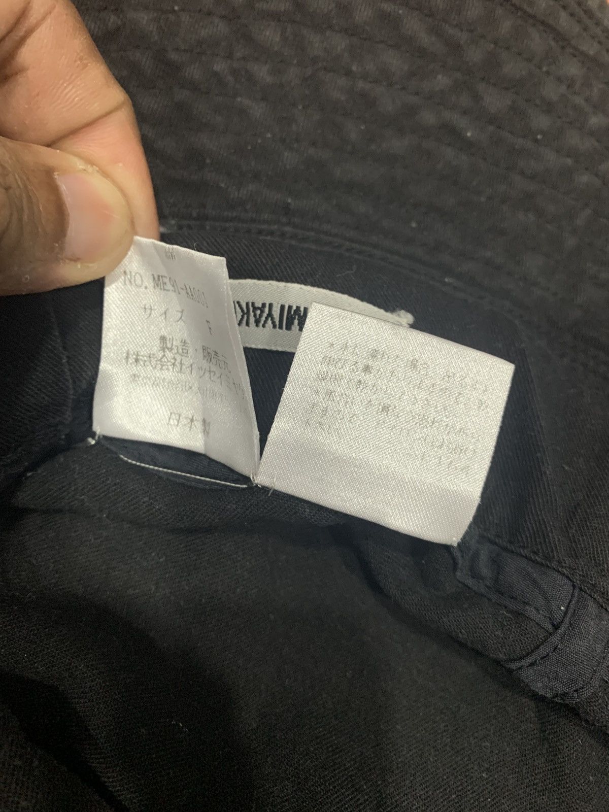Issey Miyake Issey Miyake Bucket Size ONE SIZE - 5 Thumbnail