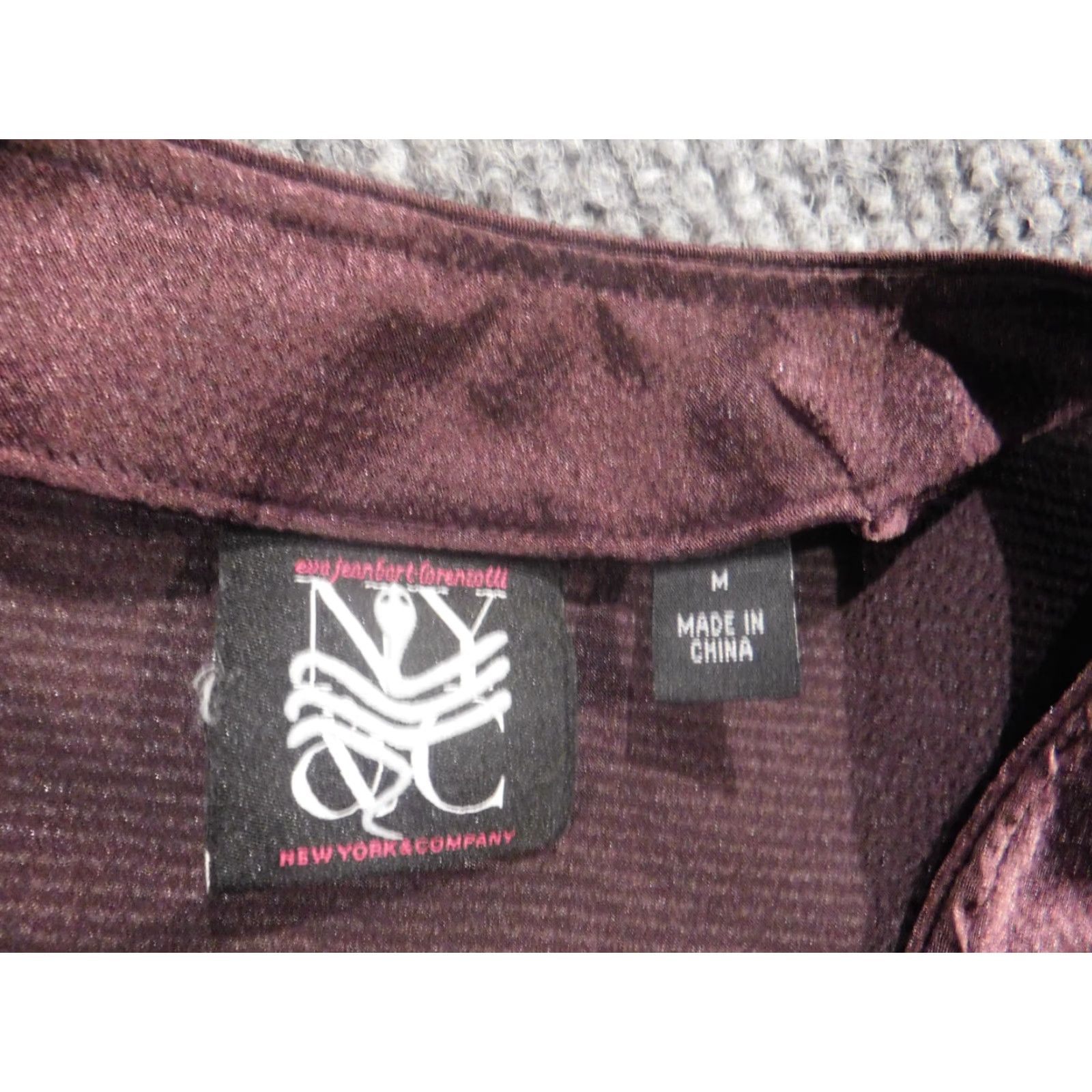 Vintage New York and Company Womens Blouse Medium purple pullover Size M / US 6-8 / IT 42-44 - 5 Thumbnail