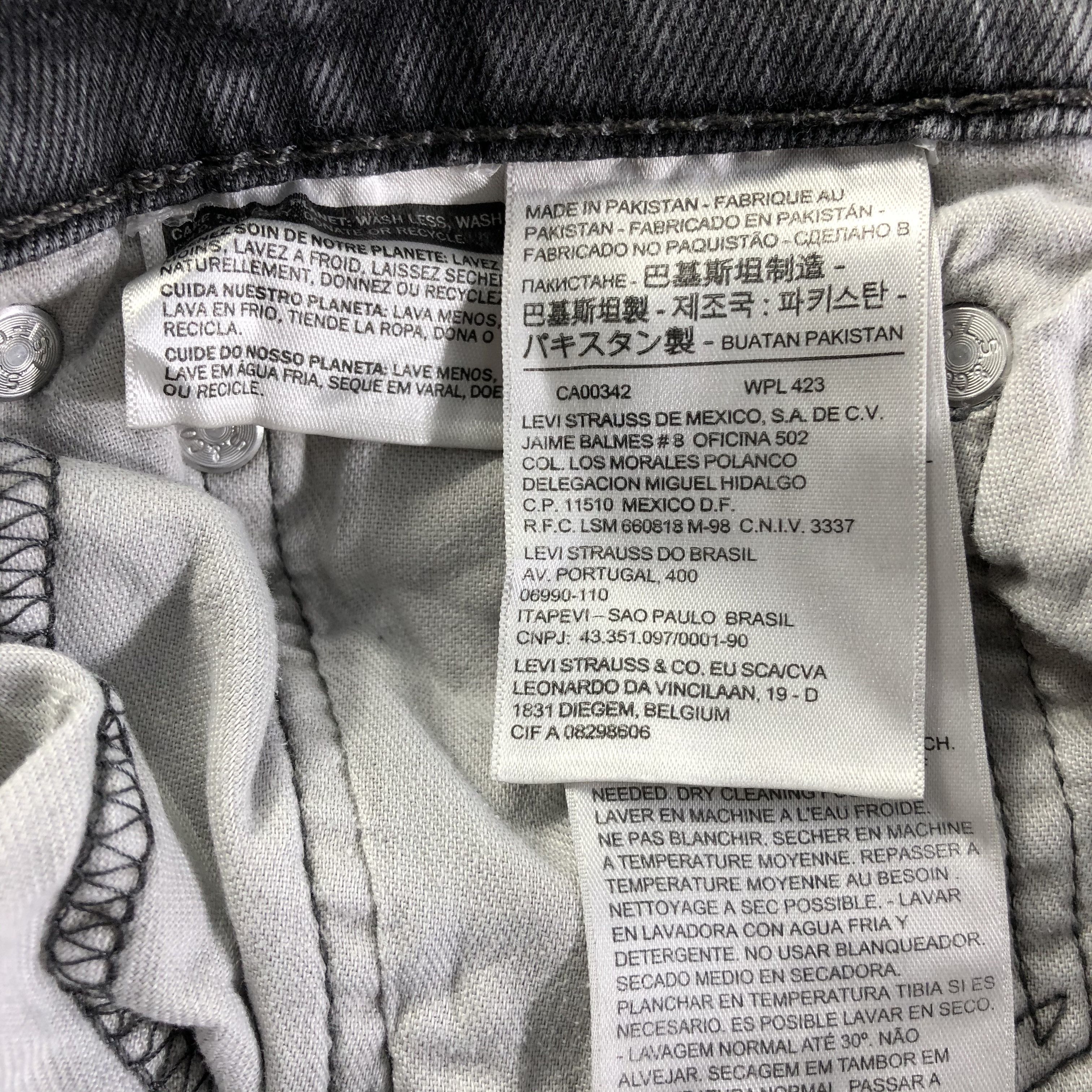 Levi's Vintage Levis 569 Jeans-J4387 Size US 31 - 12 Thumbnail