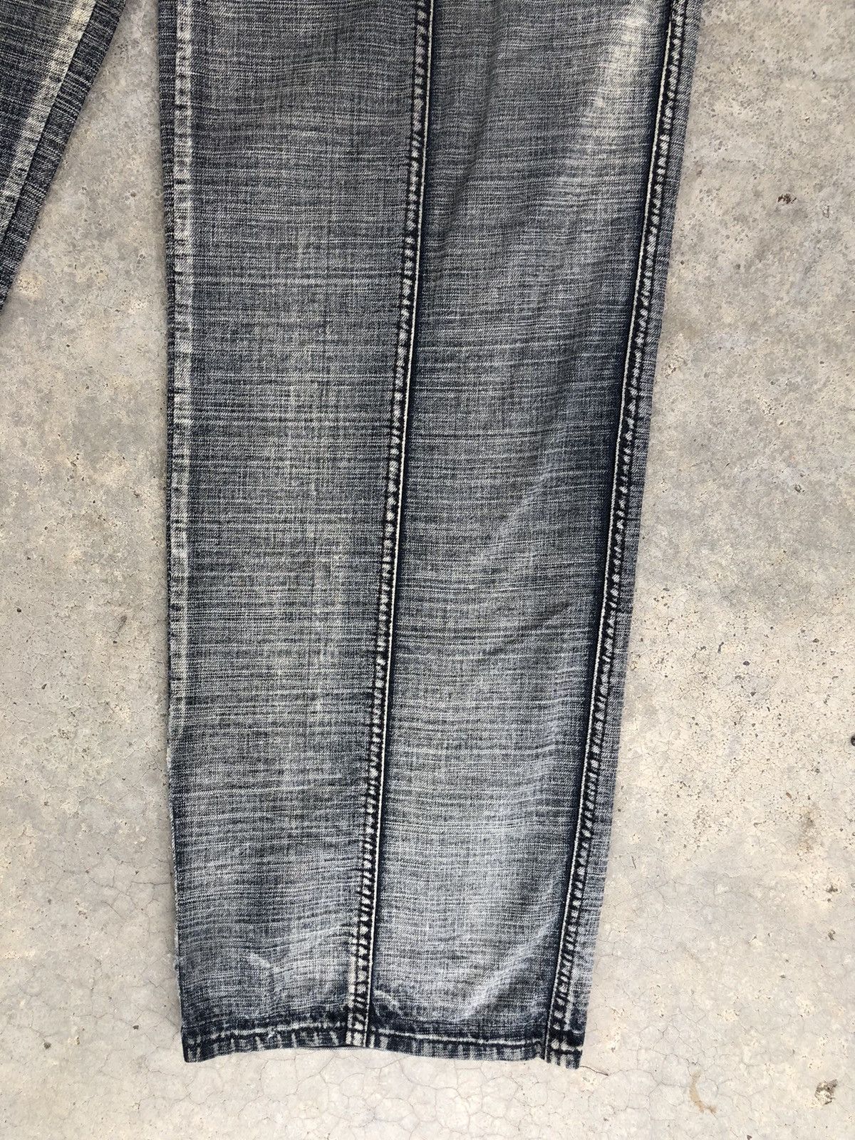 Fubu Japanese Fubu Baggy Jeans Hip Hop Distressed Jeans Size US 34 / EU 50 - 7 Thumbnail