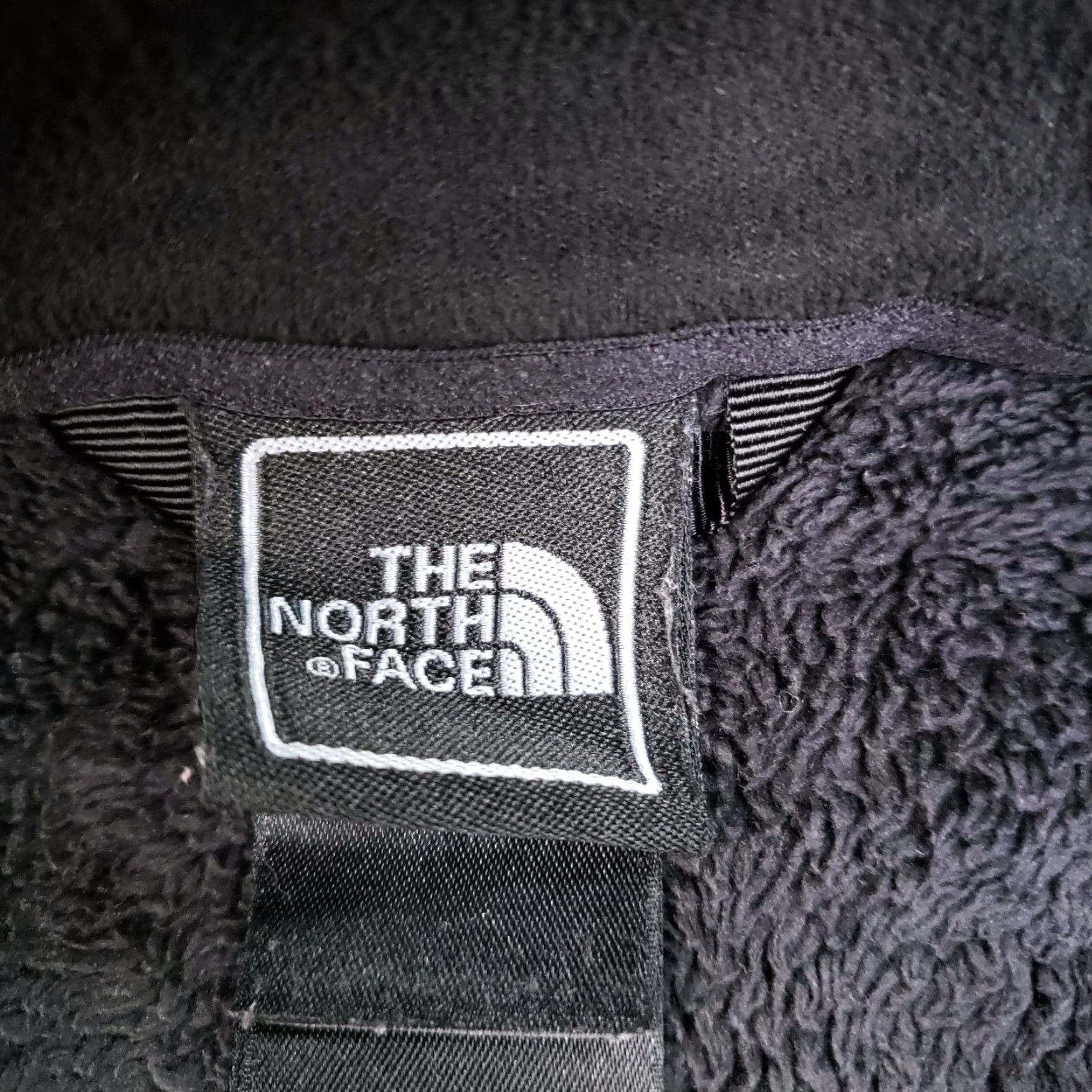 The North Face The North Face Osito Jacket Medium Black Fleece Full Zip Outdoor Hiking Womens Size M / US 6-8 / IT 42-44 - 5 Thumbnail