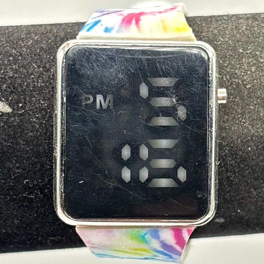 Other Y2K Silver & White Digital Watch Size ONE SIZE - 1 Thumbnail