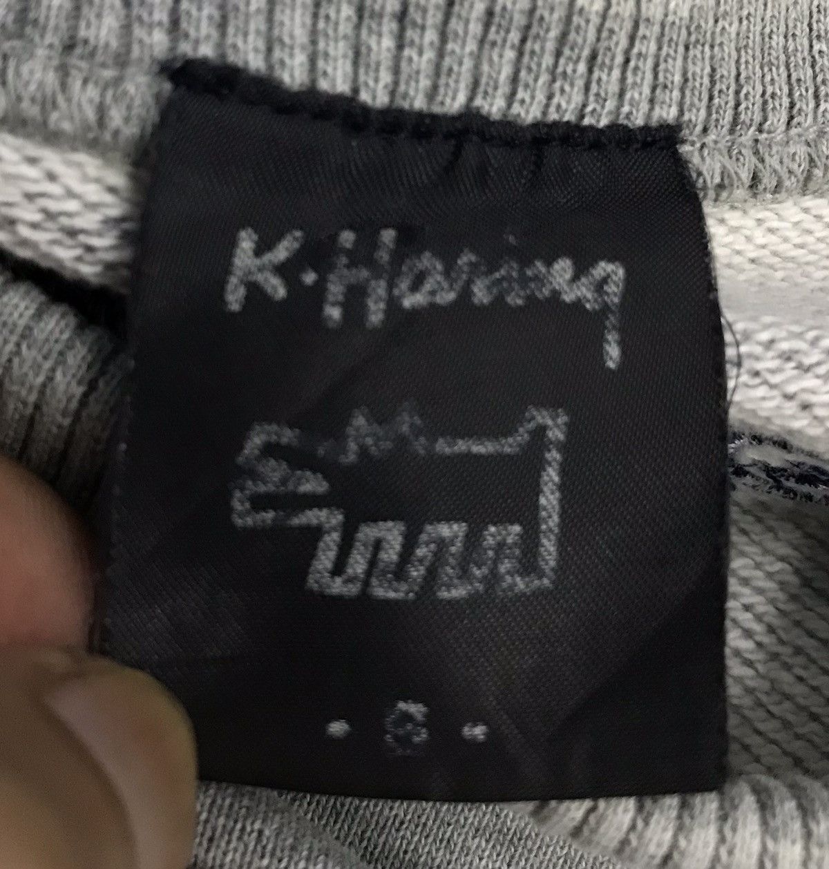 Keith Haring × Uniqlo × Vintage Vintage Uniqlo Keith Haring Sweatshirt Size US S / EU 44-46 / 1 - 8 Thumbnail
