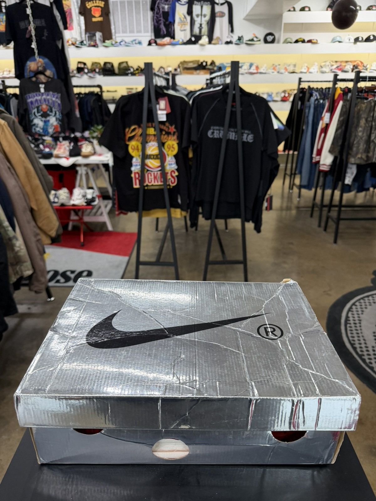 Nike × Off-White Nike Dunk Low Off-White University Red Size 11 (2019) Size US 11 / EU 44 - 15 Thumbnail