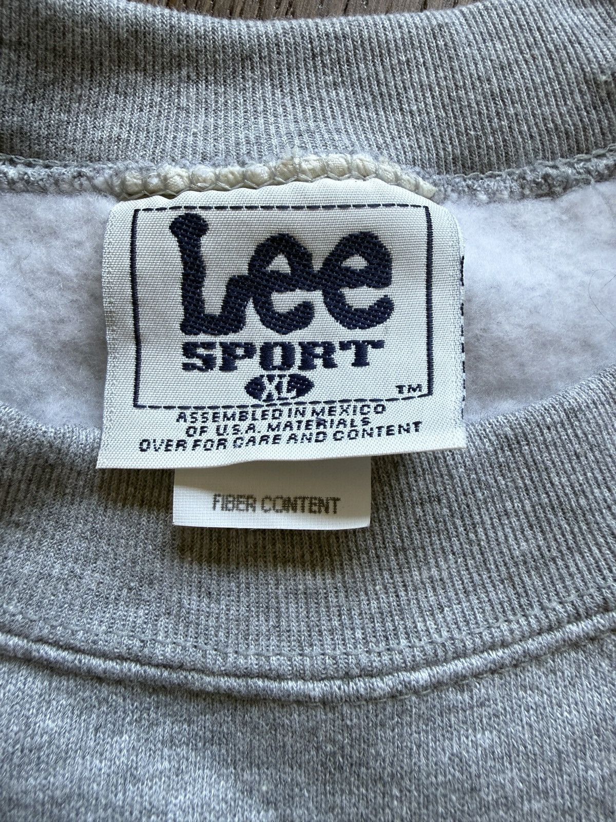 Vintage Vintage 90s New York Yankees Championship Graphic Sweatshirt Size US XL / EU 56 / 4 - 6 Thumbnail