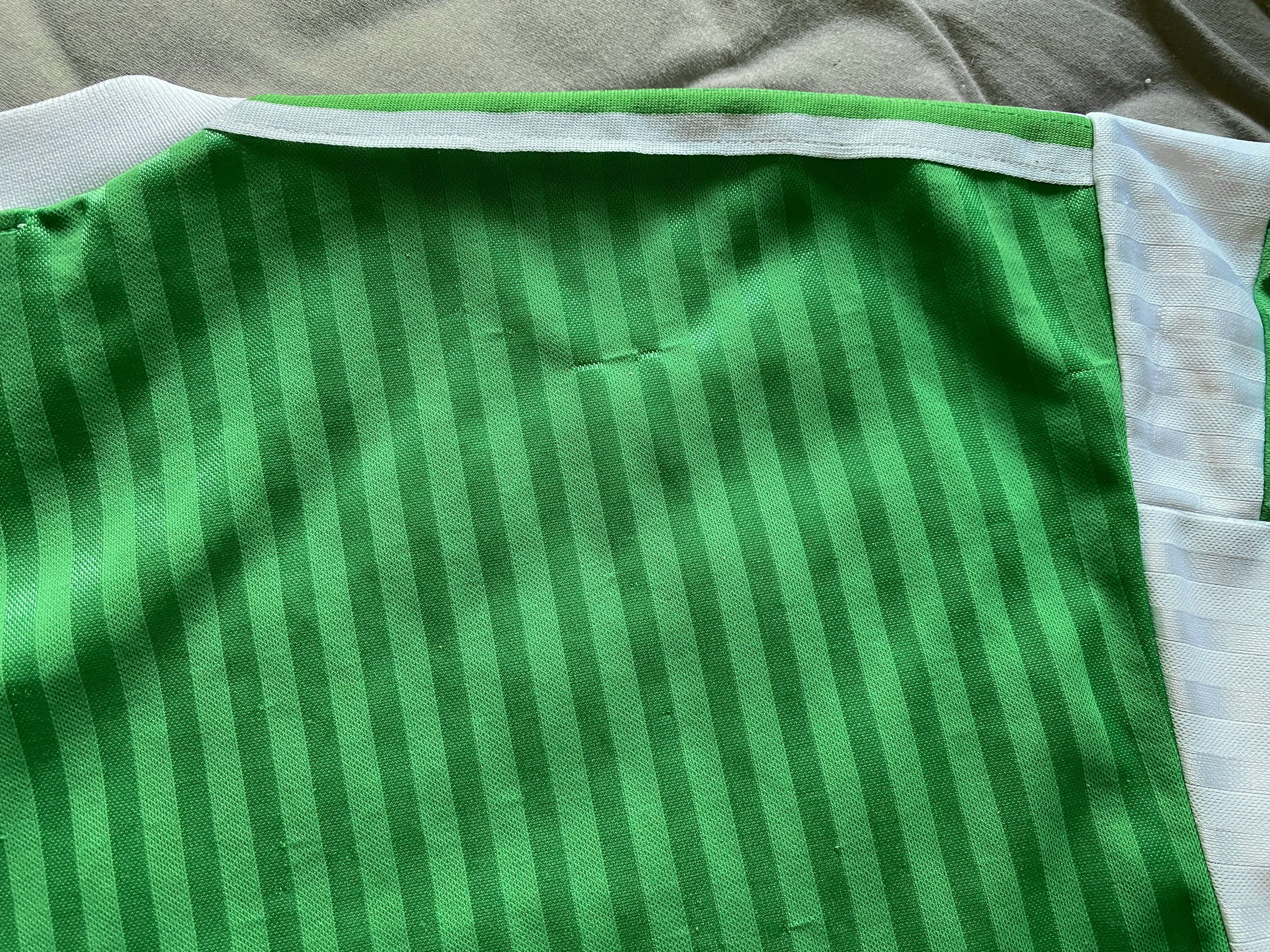 Adidas Cameroon Home Jersey 1990 - 1992 World Cup Italia 90 Size US L / EU 52-54 / 3 - 13 Thumbnail