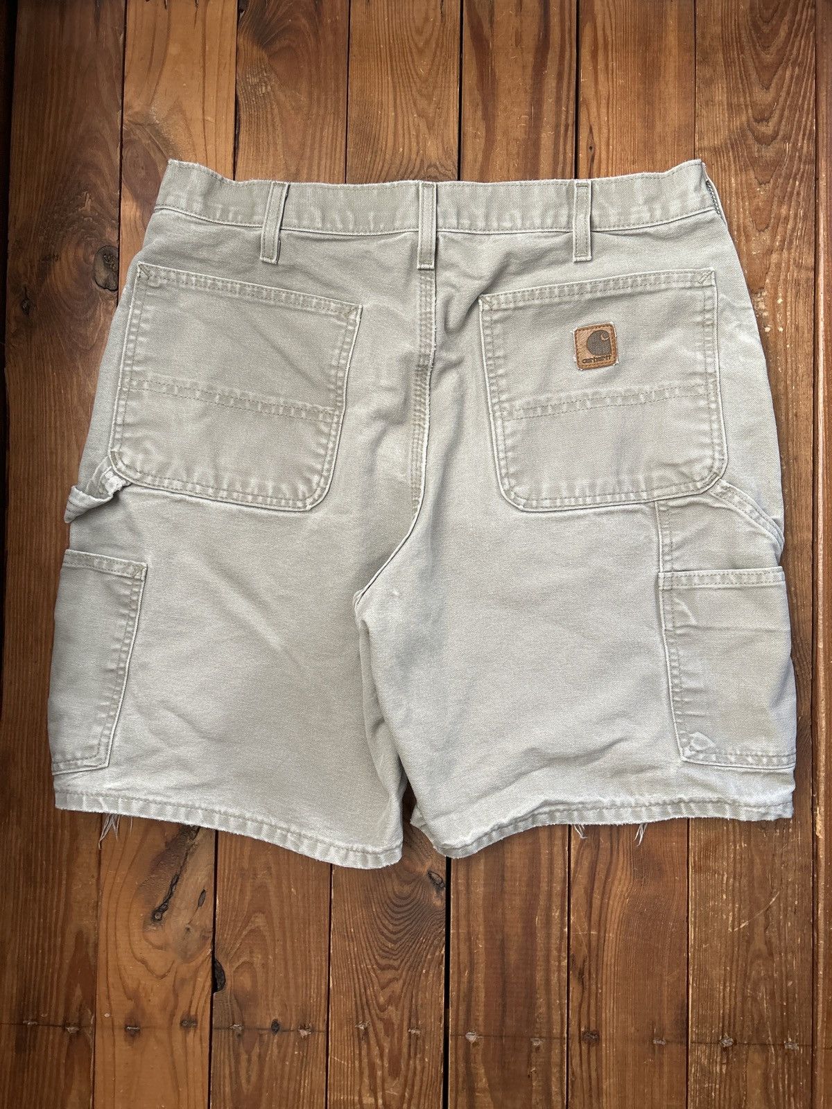 Carhartt × Vintage Vintage Carhartt Sage Green Carpenter Shorts Size US 32 / EU 48 - 1 Thumbnail