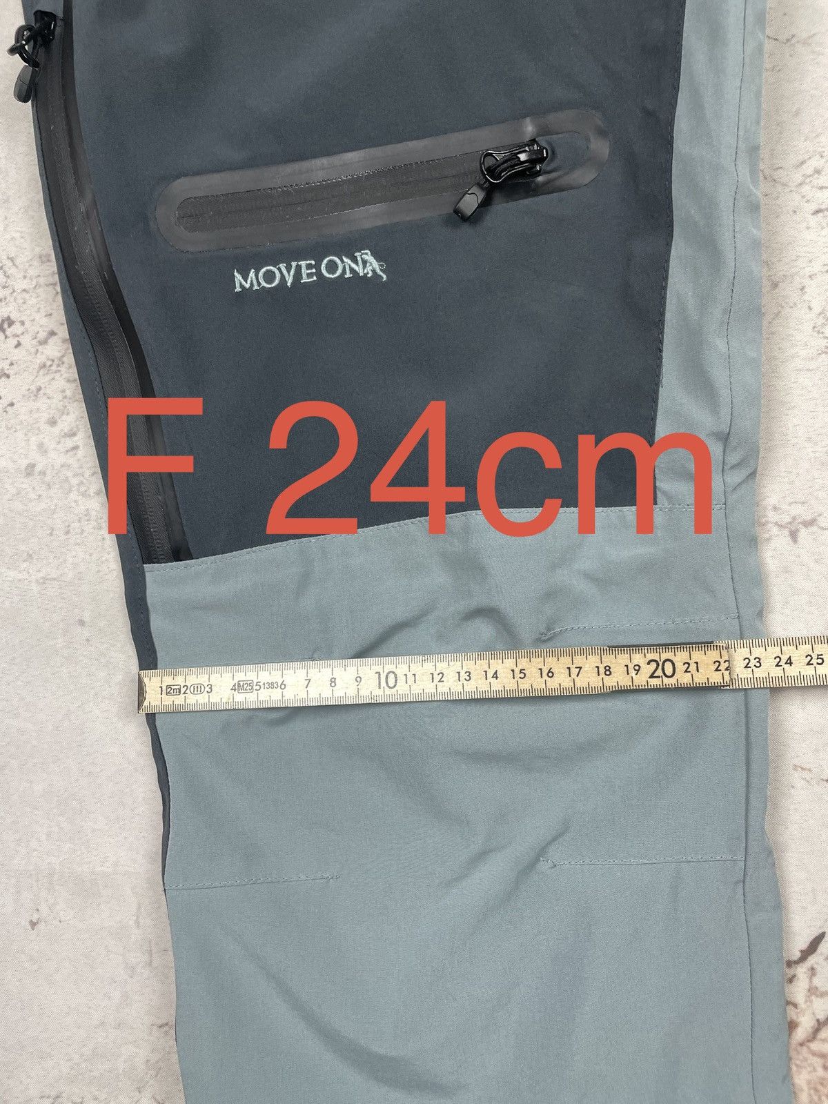 Other Move On 44-XXL Women's Outdoor Pants Trekking, Waterproof eg Size 40" / US 18 - 10 Thumbnail