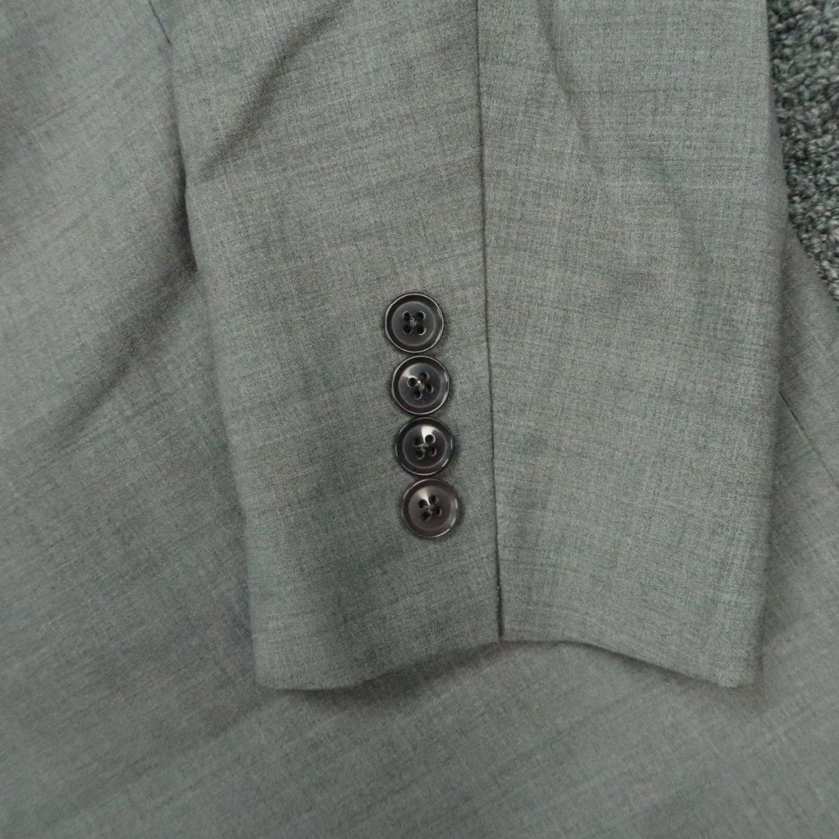 Brooks Brothers Brooks Brothers Blazer Mens 40R Gray Wool Sport Coat Notch Lapel Regular Single-Breasted Two-Button Jacket Front Button Style 2 Piece Vintage? No Size 40R - 6 Thumbnail
