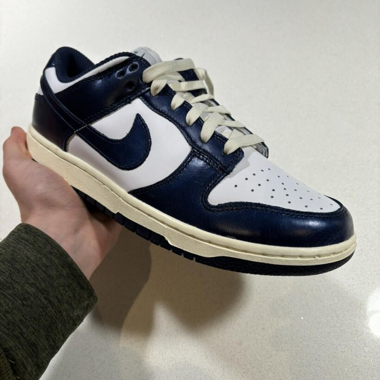 Nike Nike Dunk Low Size US 8 / EU 41 - 4 Thumbnail