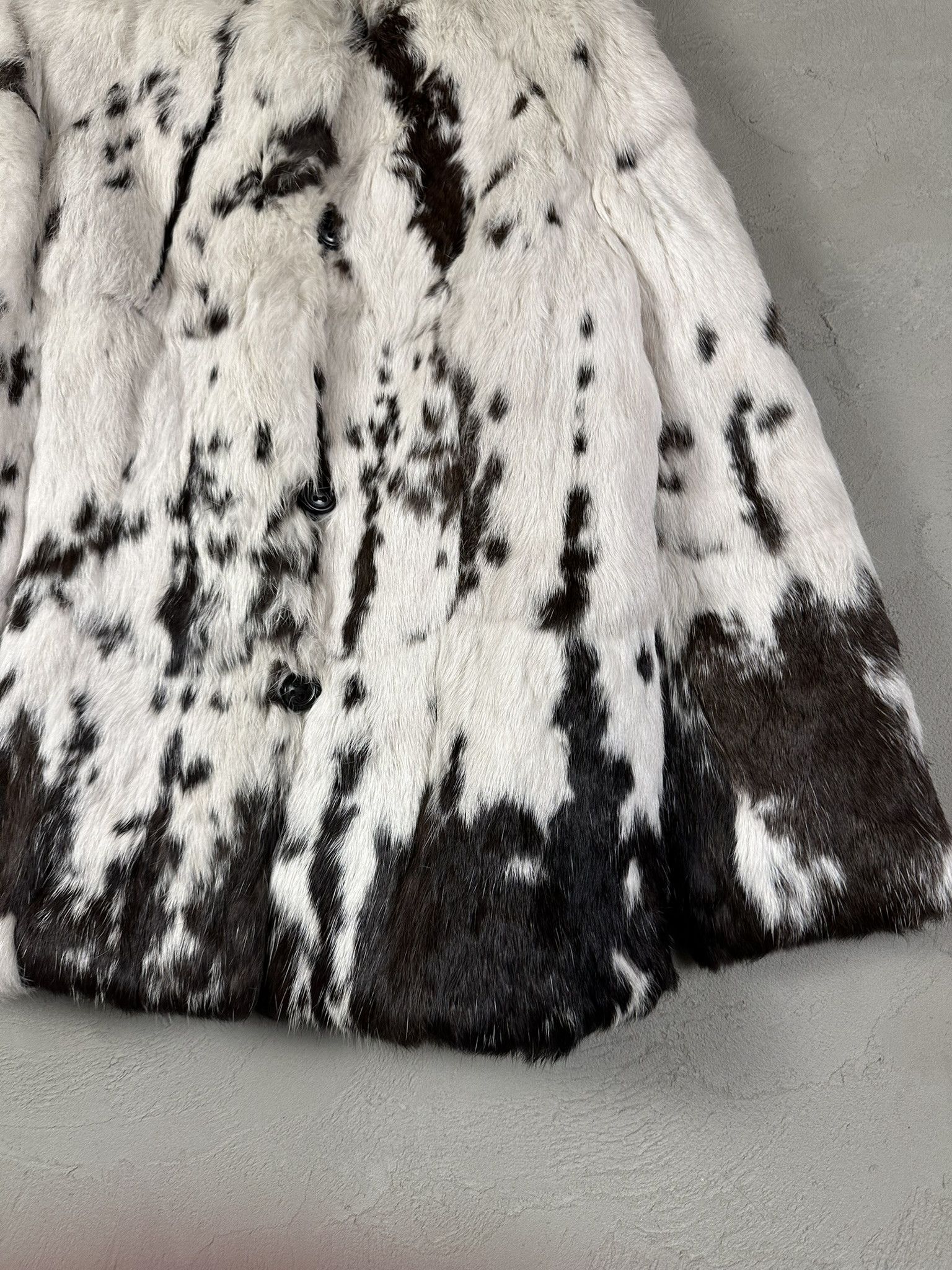 Vintage Vintage Y2k Real Fur Cow Print Rabbit Jacket Size M / US 6-8 / IT 42-44 - 4 Thumbnail