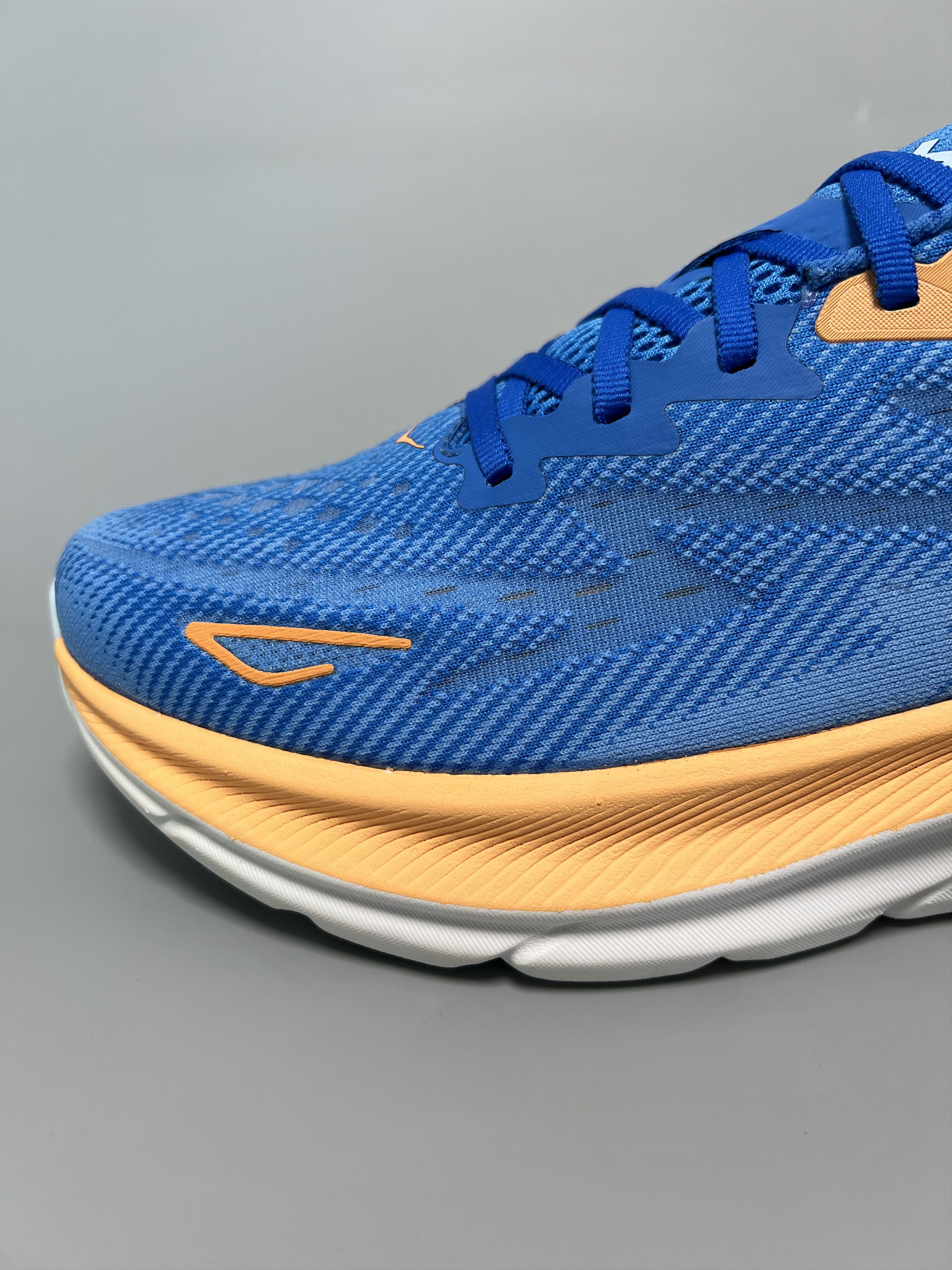 Hoka 9D Hoka One One Clifton 9 Running Shoes Walking Gym Size US 9 / EU 42 - 8 Thumbnail