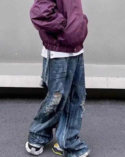 Designer × Japanese Brand × Vintage distressed faded ripped damaged jeans Size US 31 - 1 Thumbnail