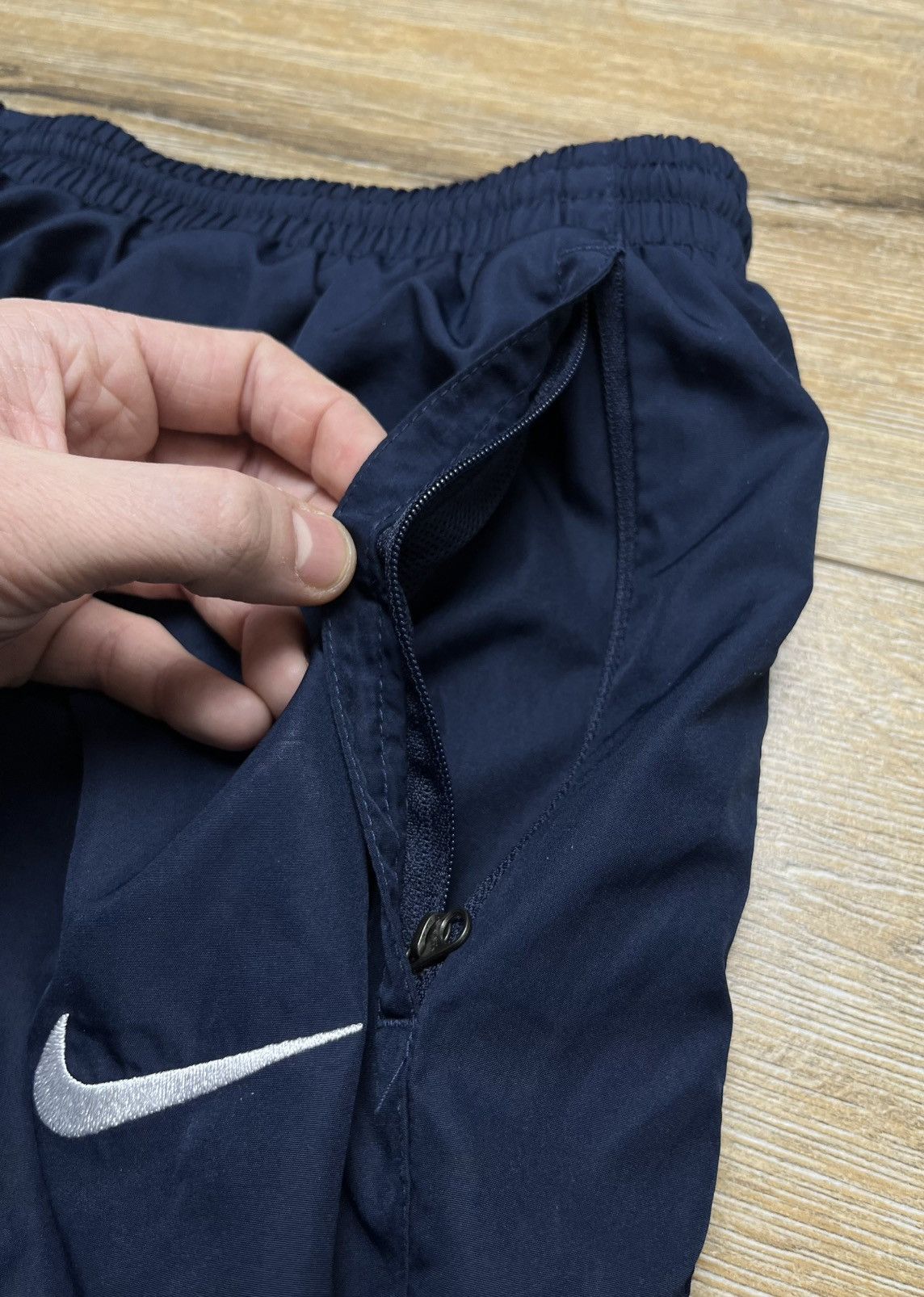 Nike Vintage Nike Nylon Swoosh Baggy Track Pants 00s Size US 36 / EU 52 - 4 Thumbnail
