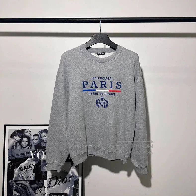 Balenciaga Balenciaga Paris Crown Wheat Sweatshirt. Size US L / EU 52-54 / 3 - 1 Thumbnail