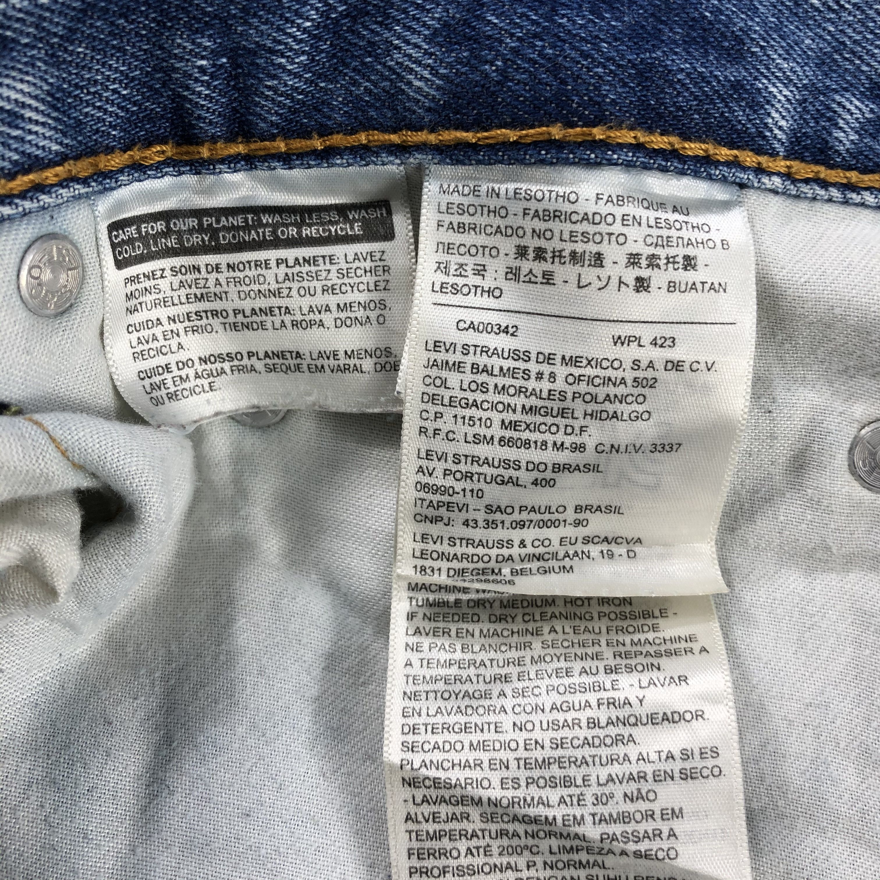 Levi's Vintage Light Wash Levis Jeans-J2333 Size US 34 / EU 50 - 13 Thumbnail