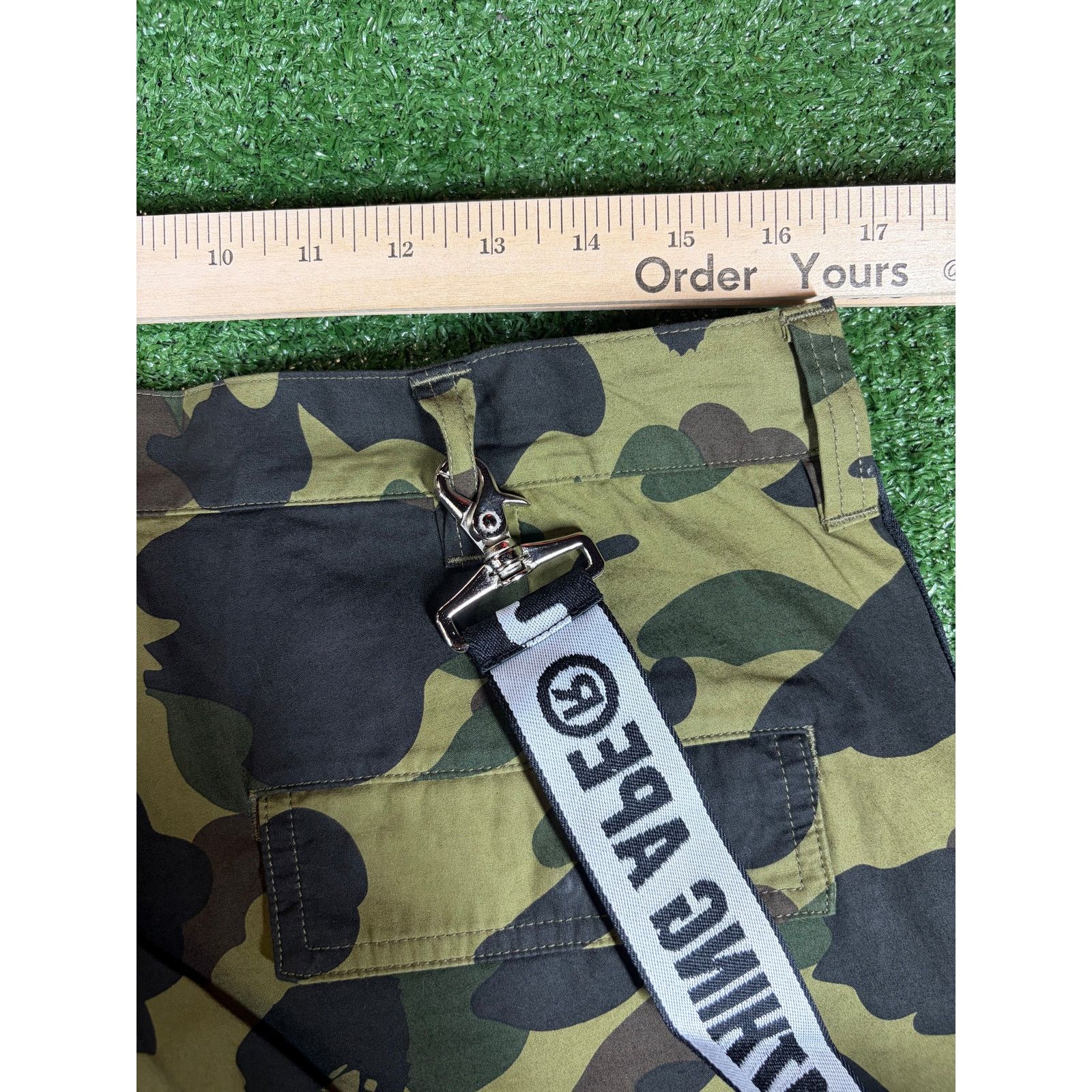 Bape X Jessie Reyez Green 6 Pocket Cargo Pants Size Large