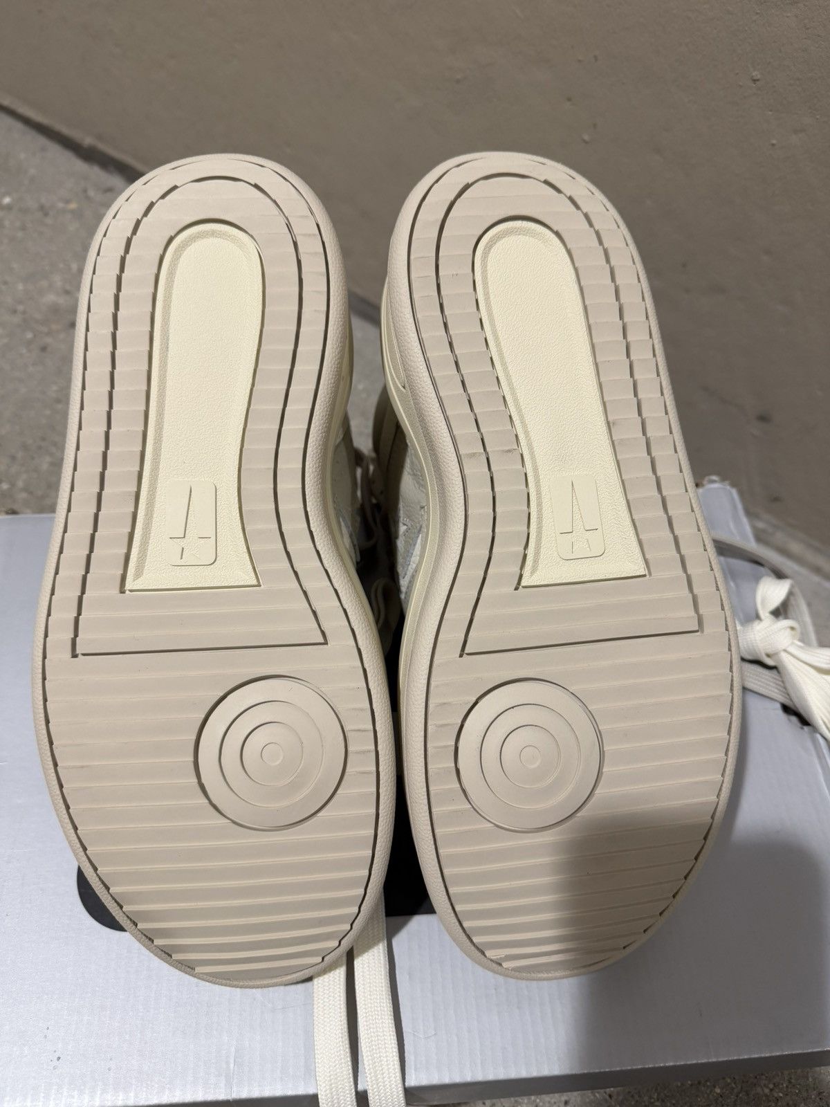 Converse × Rick Owens Drkshdw Rick Owens Turbowpn Mid Size US 8.5 / EU 41-42 - 2 Thumbnail