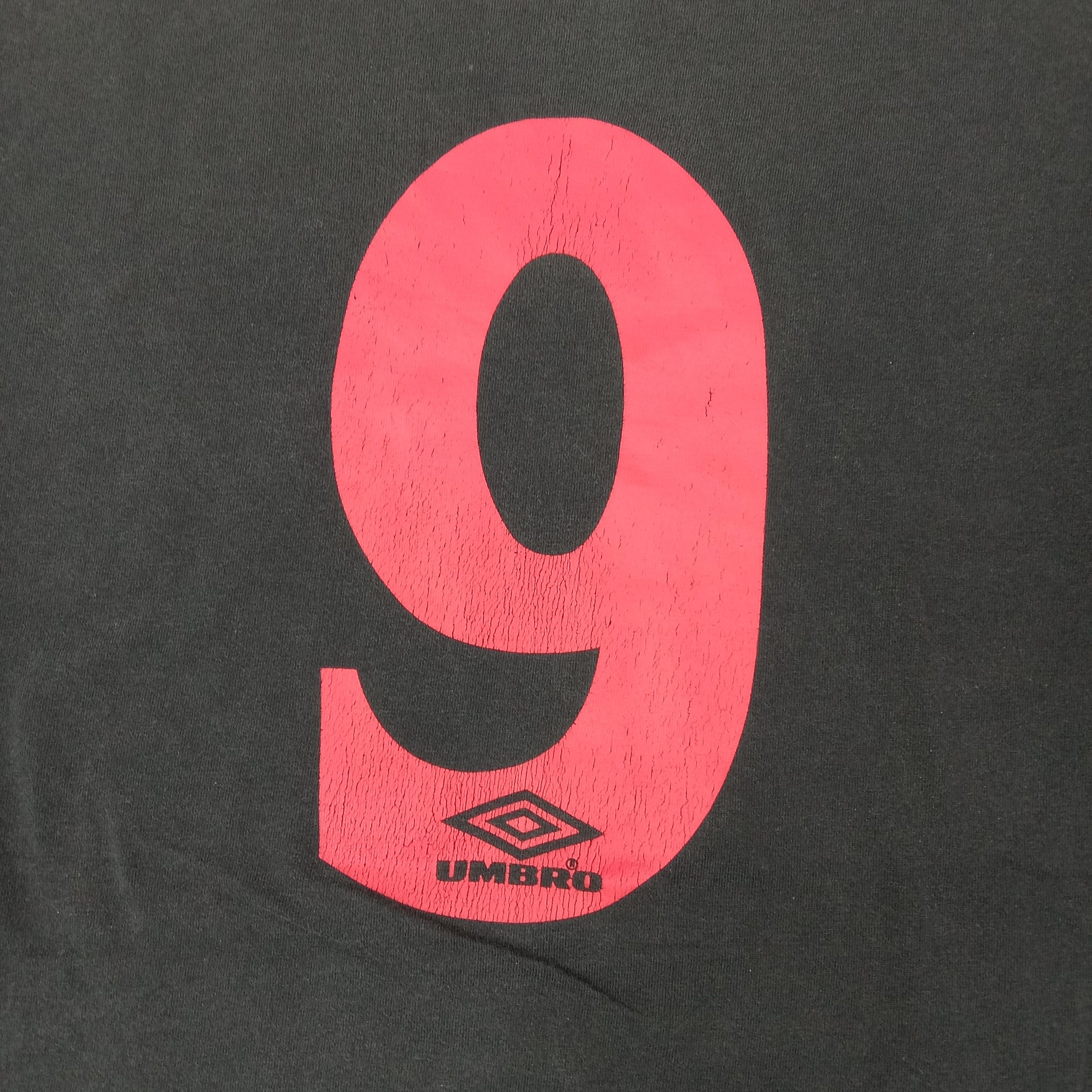 Umbro Umbro England Alan Shearer Soccer Player Tshirt C259N64 Size US L / EU 52-54 / 3 - 6 Thumbnail