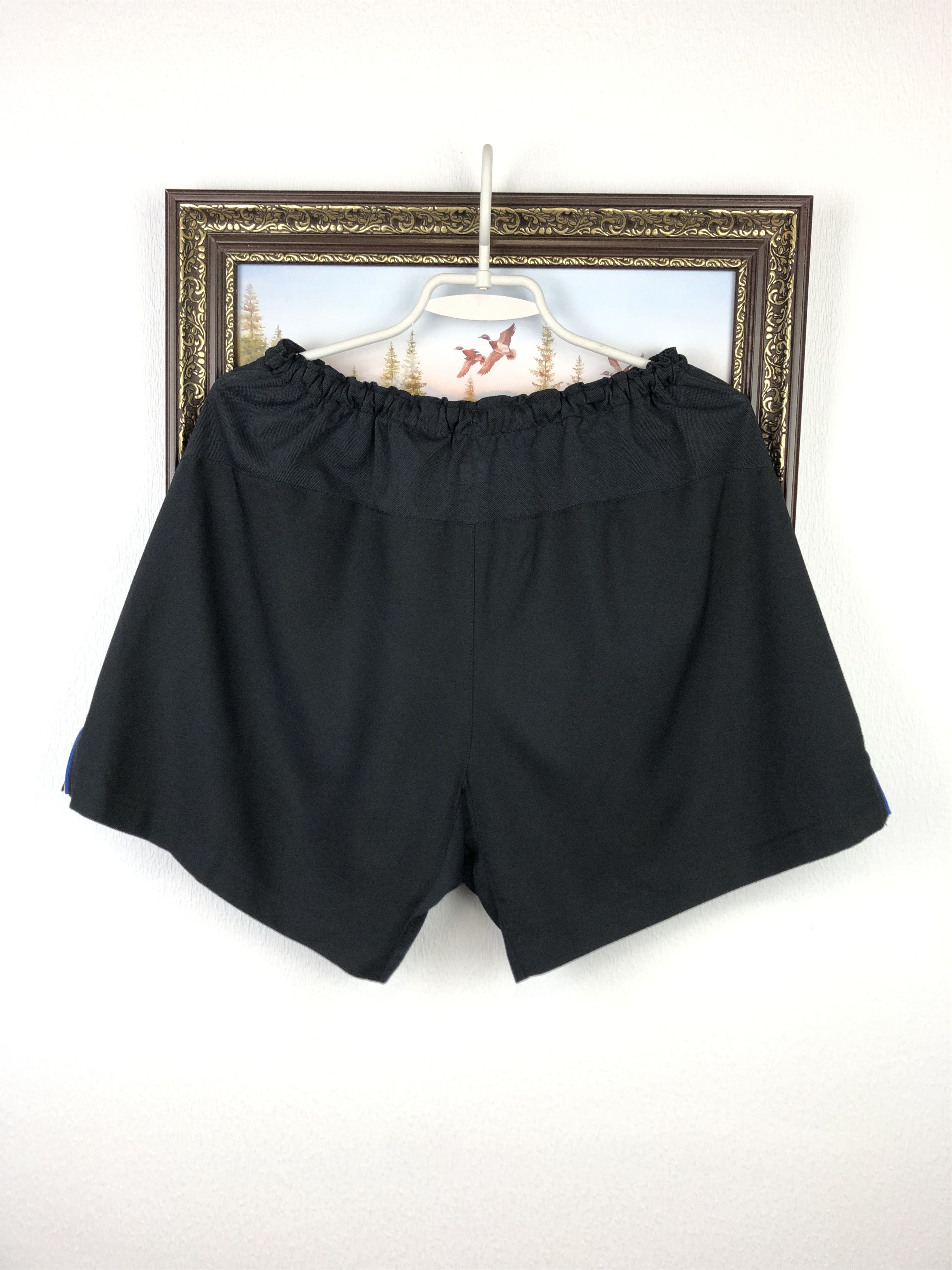 Nike Vintage Nike Inter Milan Football Shorts Soccer M Rare Size US 32 / EU 48 - 10 Thumbnail
