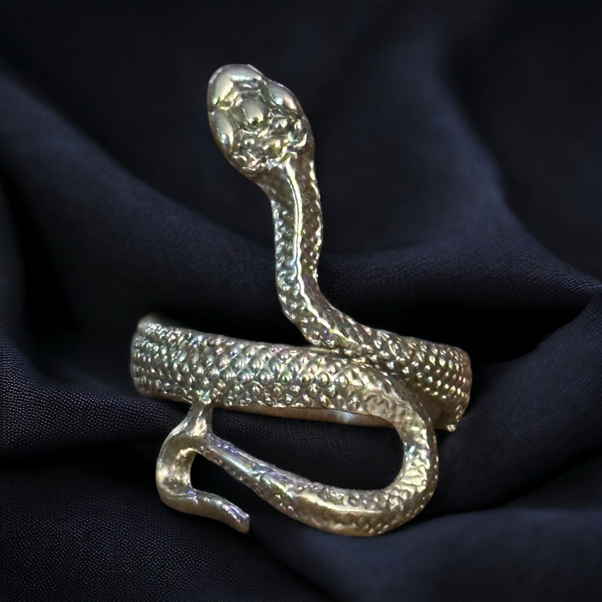 Vintage Vintage silver tone slithering snake ring Size ONE SIZE - 1 Thumbnail